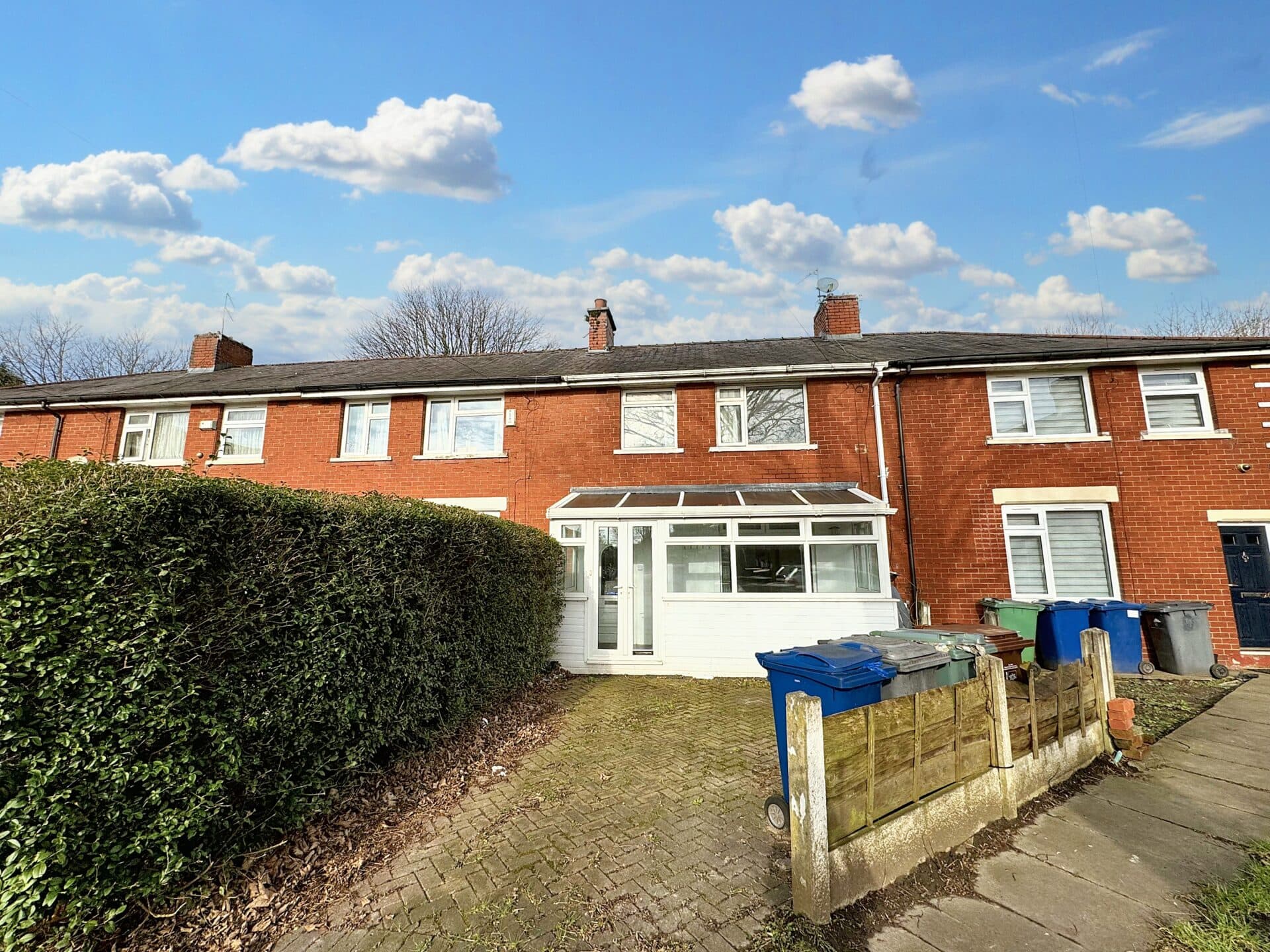 Cambridge Grove, Whitefield, M45
