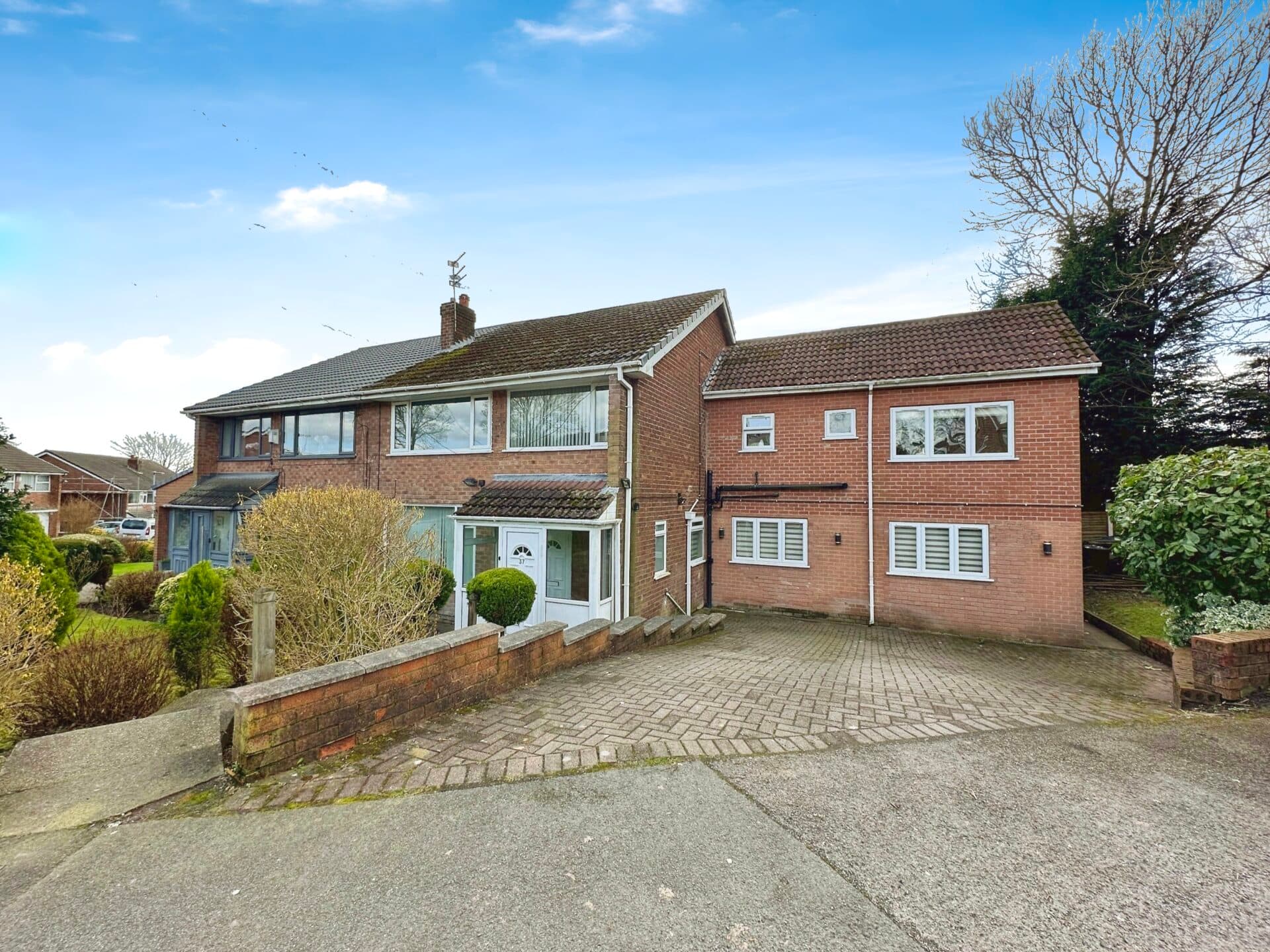 Standmoor Road, Whitefield, M45