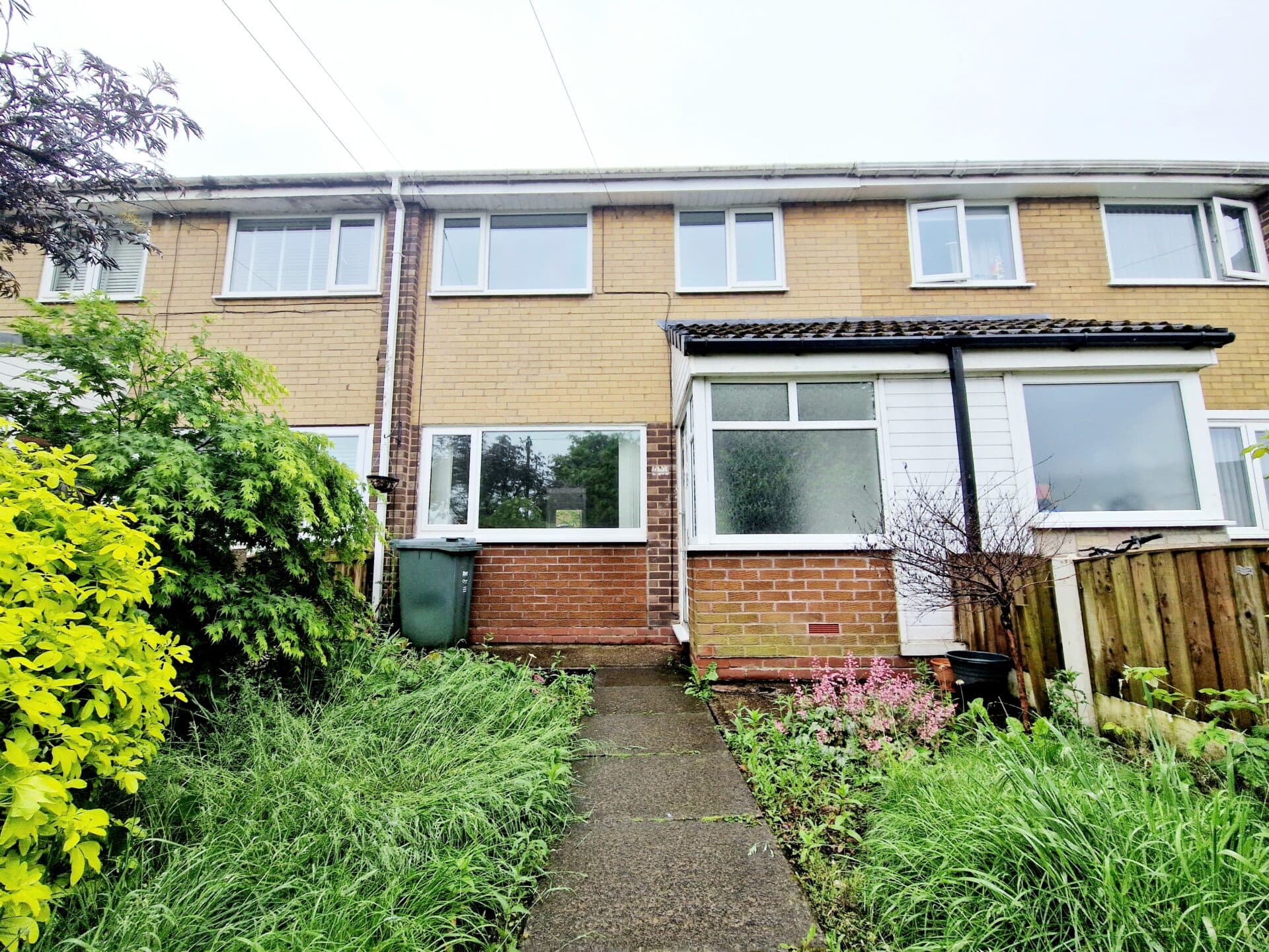 Naseby Walk, Whitefield, M45