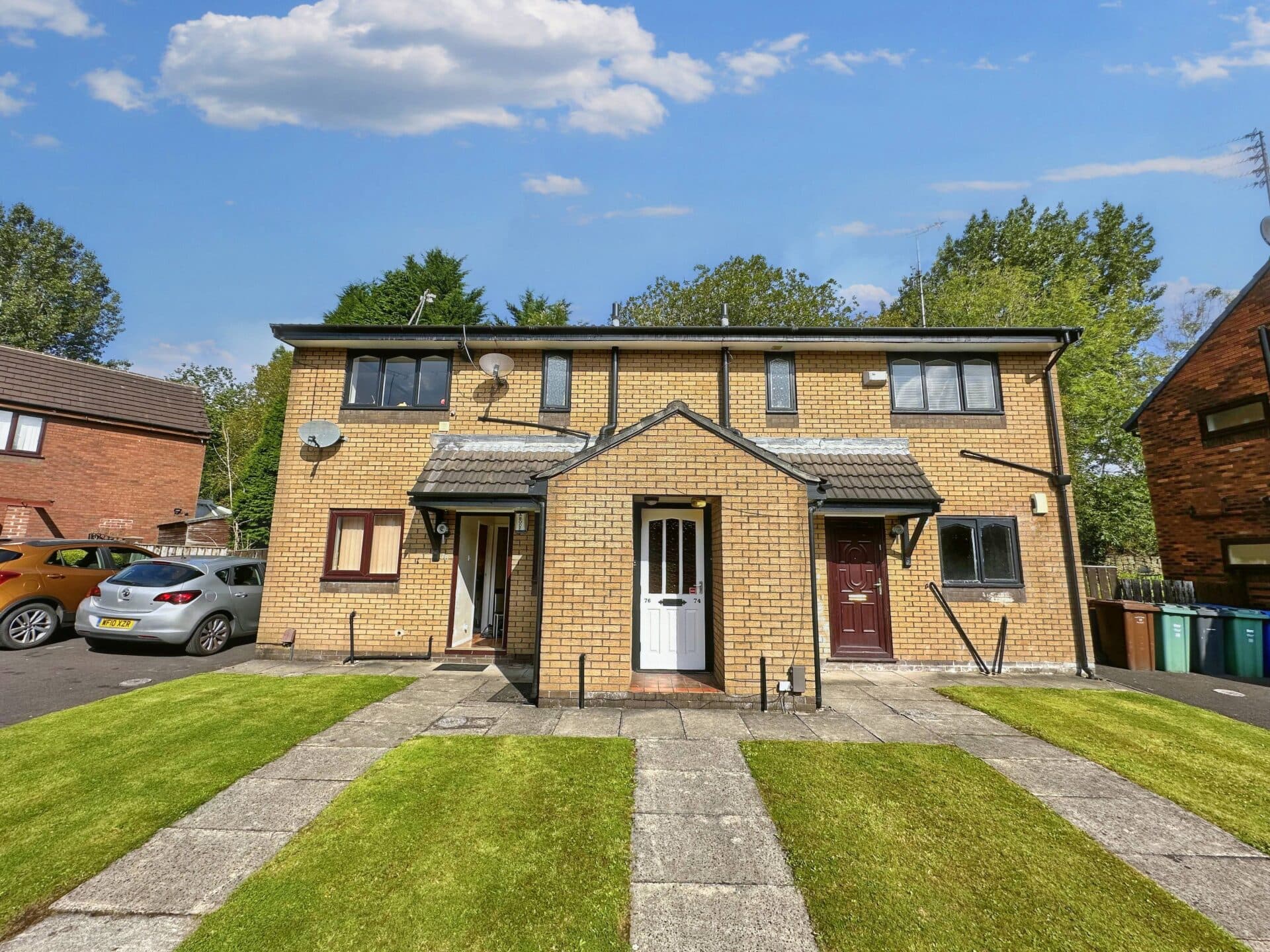 Watkins Drive, Prestwich, M25