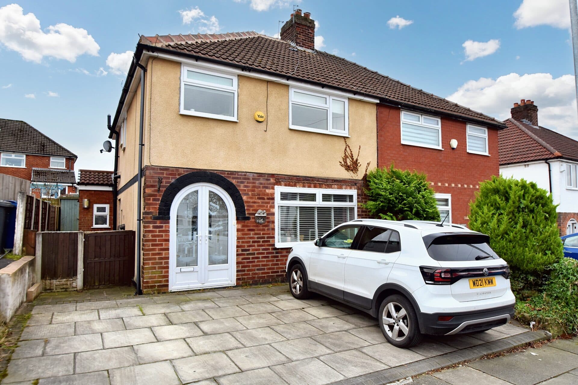 Sunny Bank Road, Bury, BL9