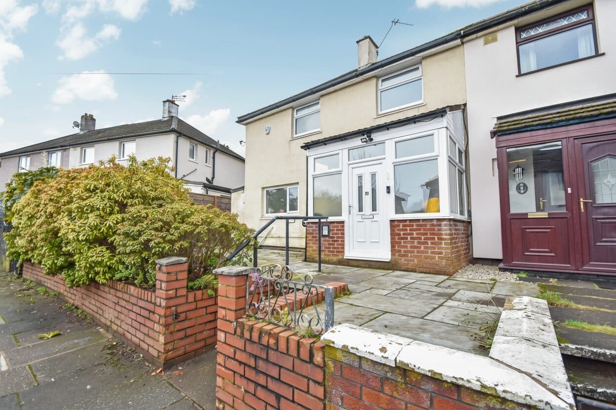 Rainsough Avenue, Prestwich, M25