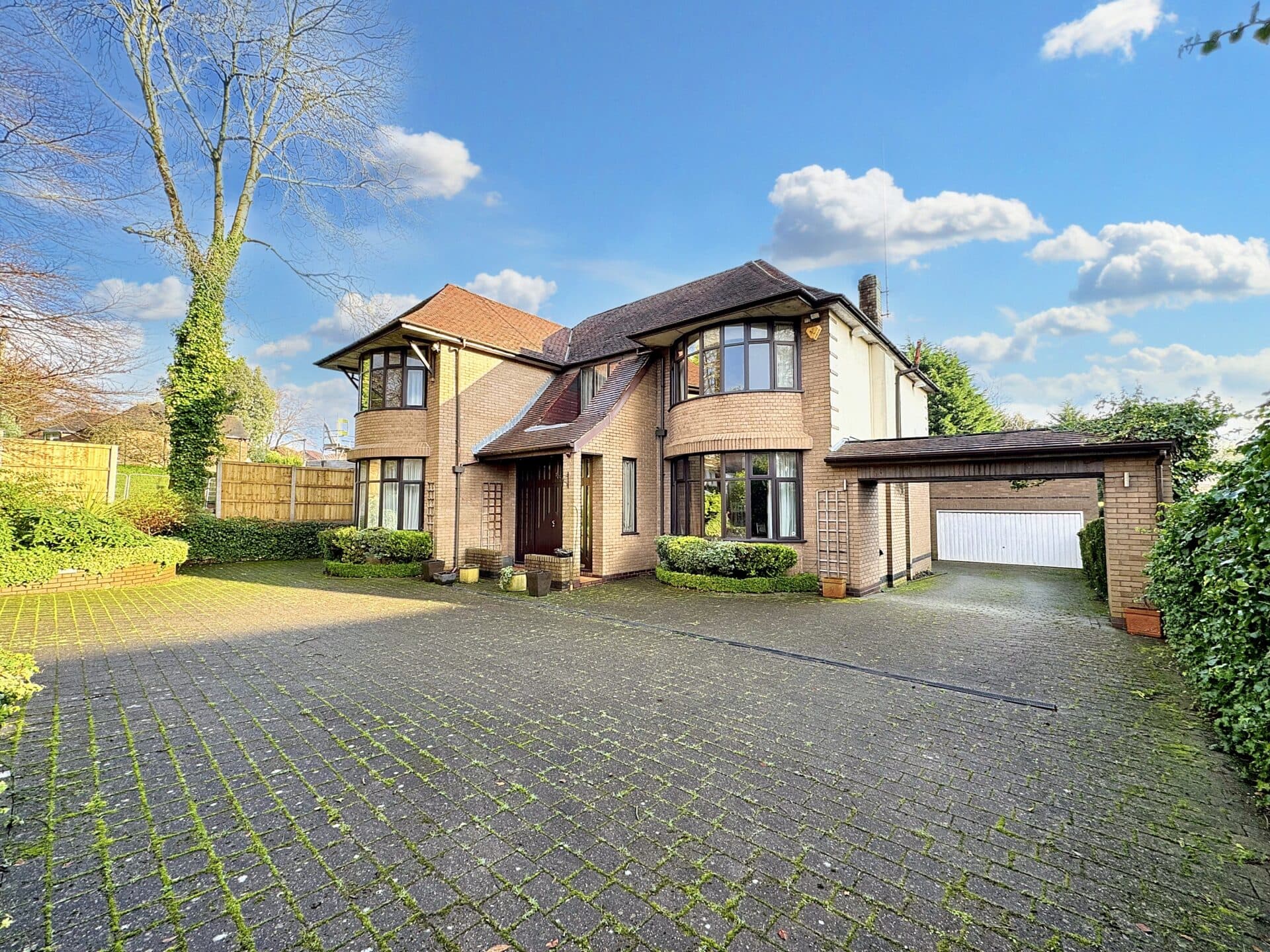 Sedgley Park Road, Prestwich, M25