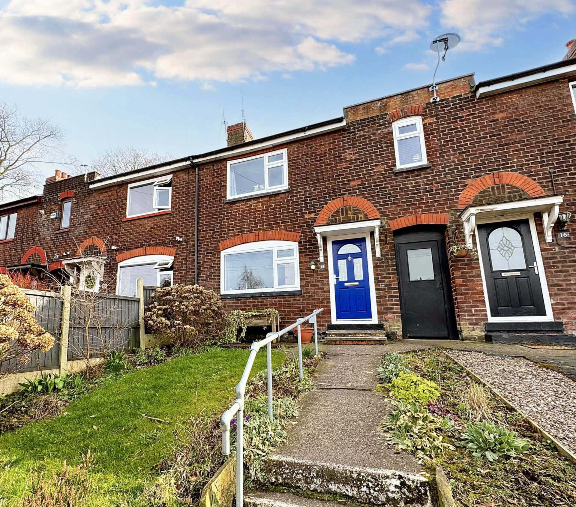 Cuckoo Lane, Prestwich, M25