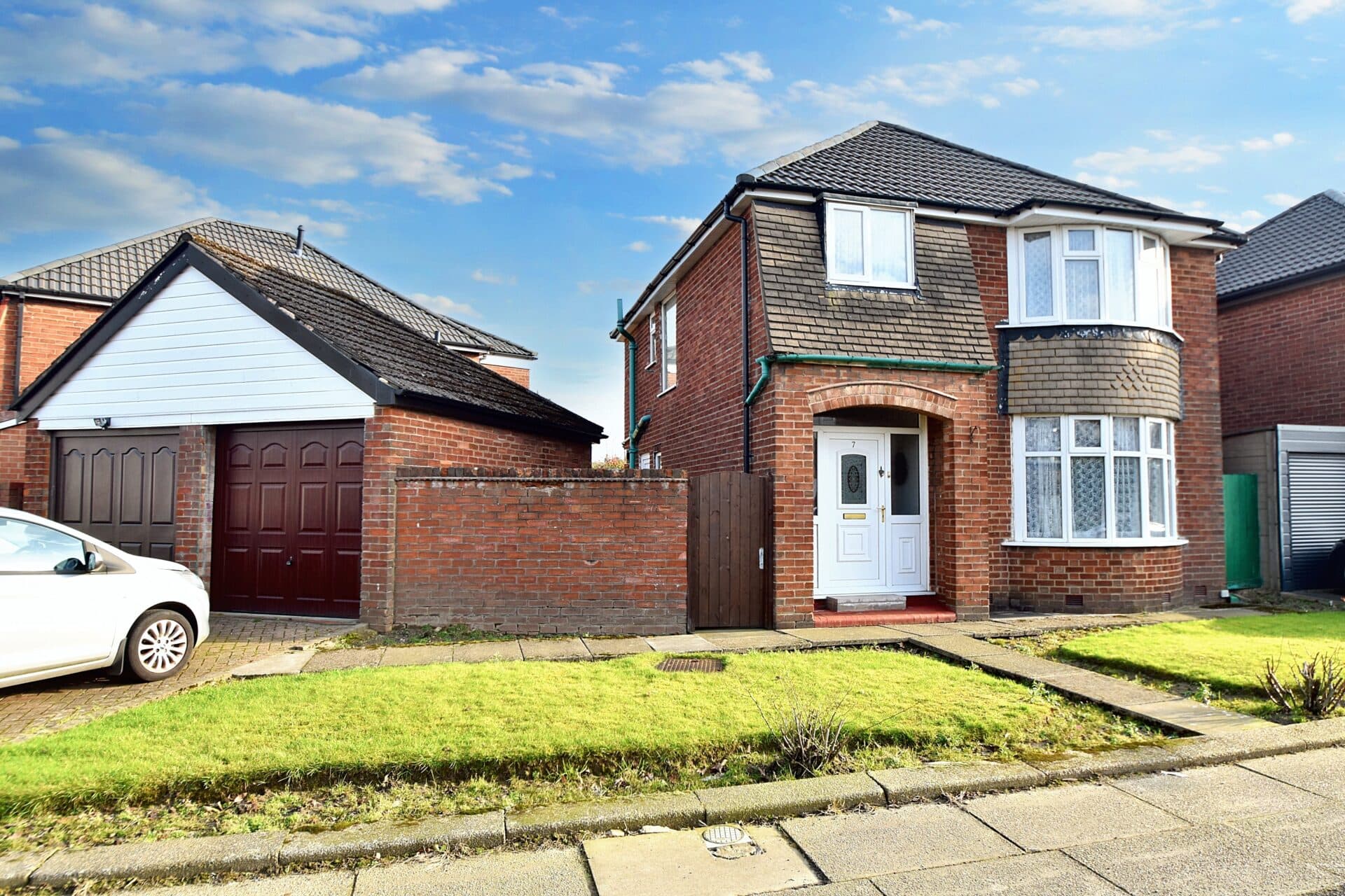Sandown Road, Bury, BL9