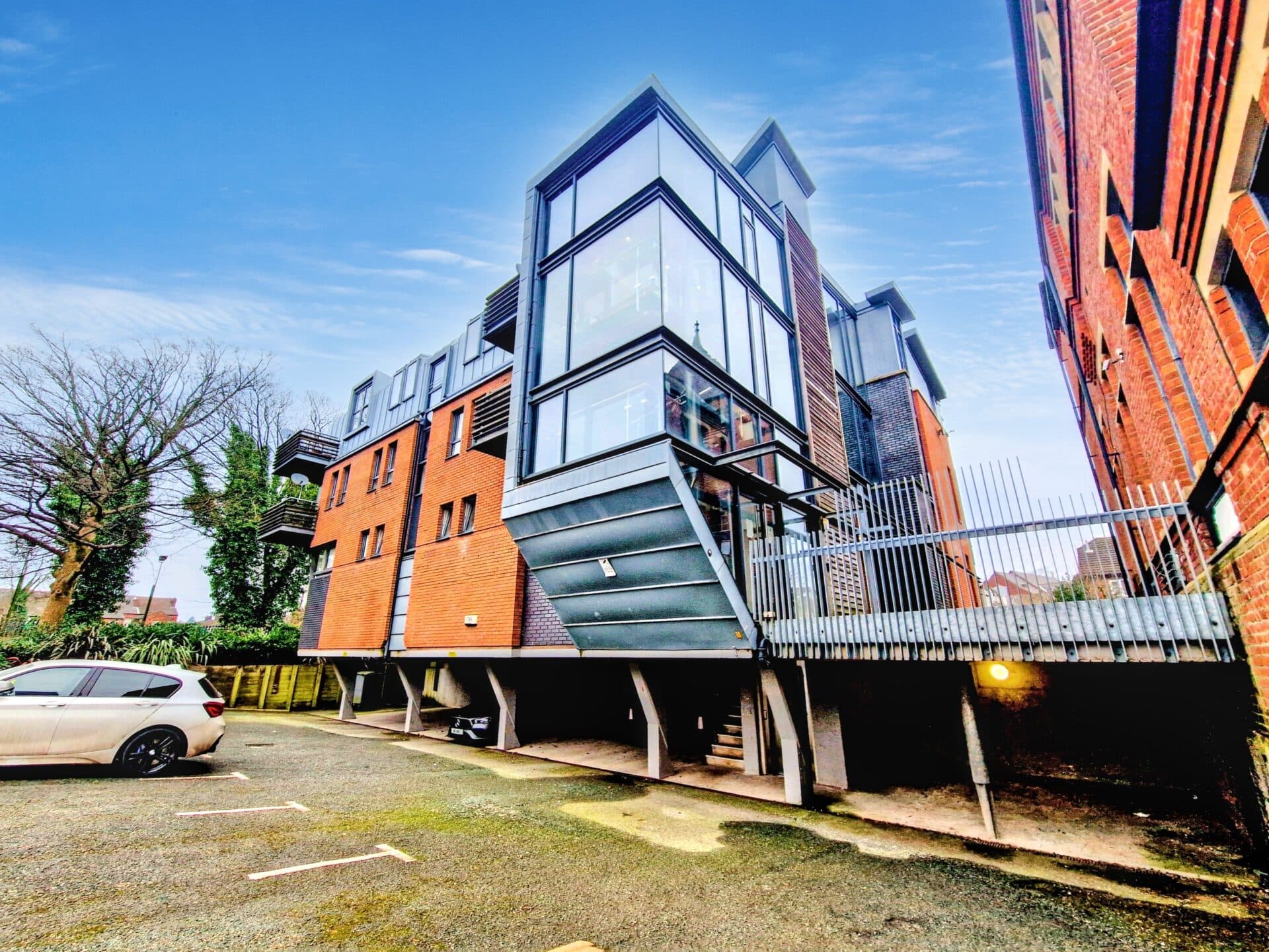 Grey Street, Prestwich, M25
