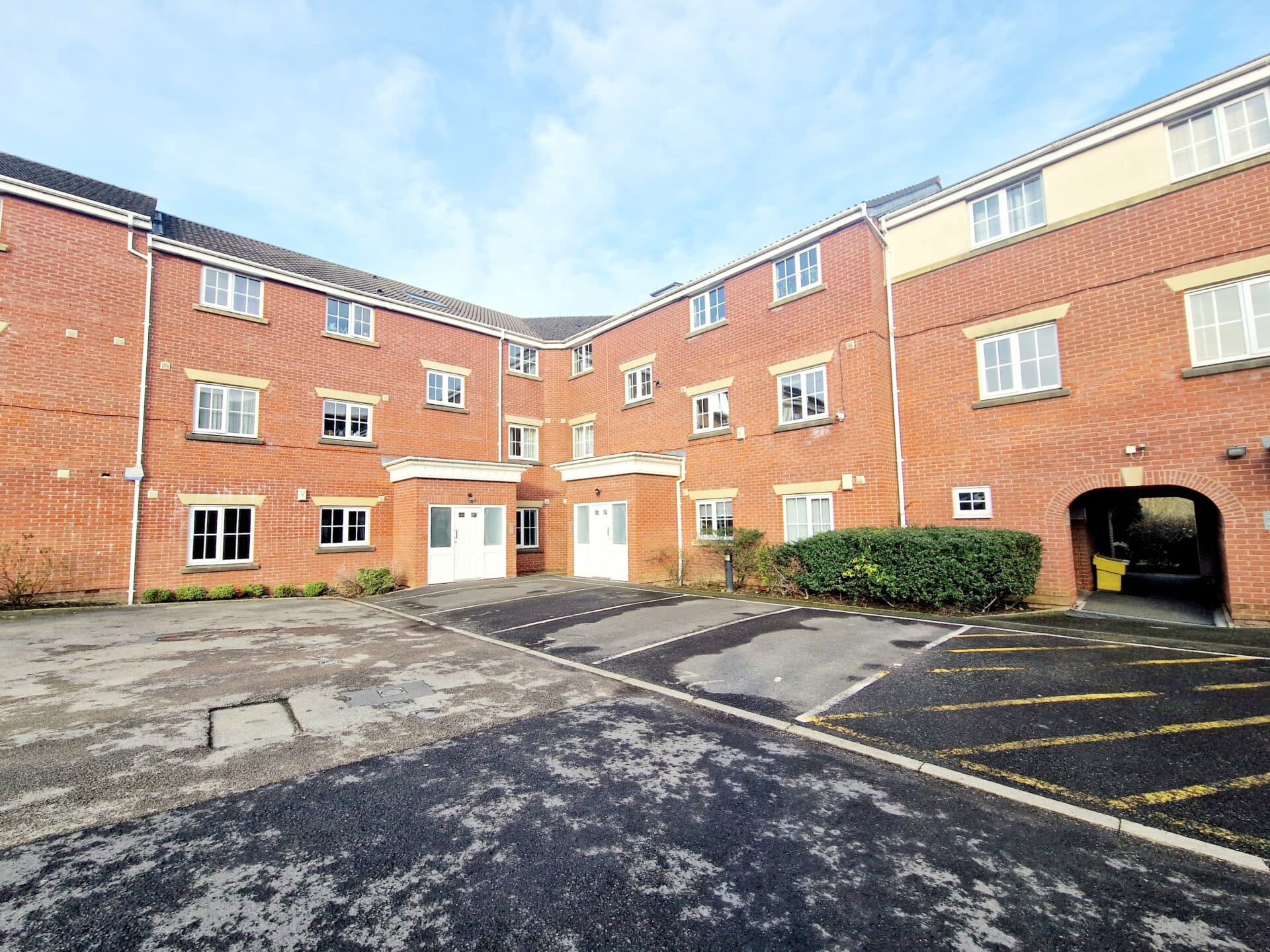 Dingle Close, Radcliffe, M26