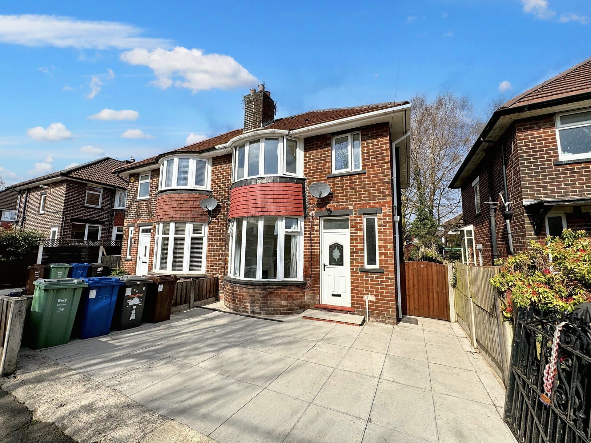 Conway Close, Whitefield, M45