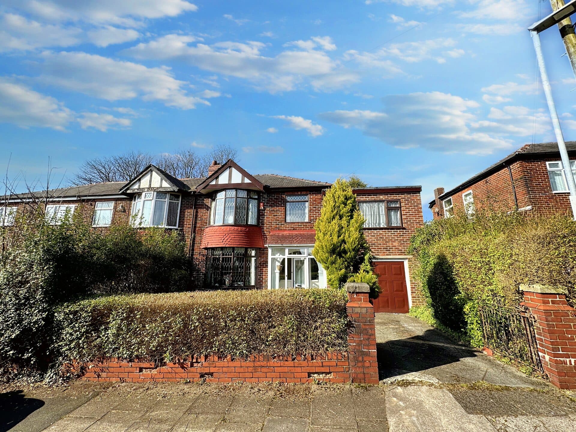 Breeze Mount, Prestwich, M25