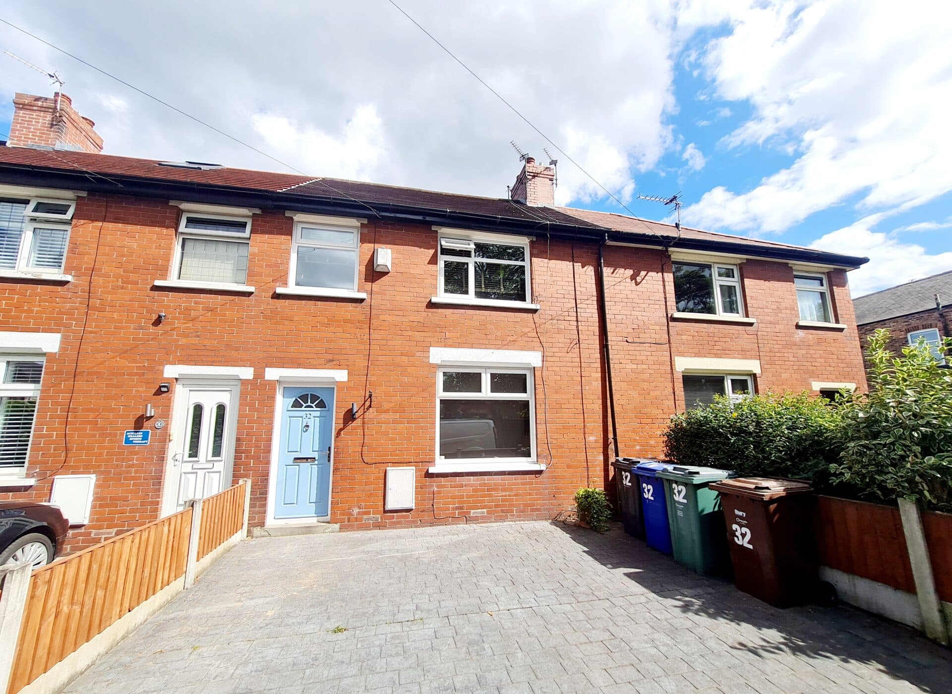 Bradshaw Avenue, Whitefield, M45