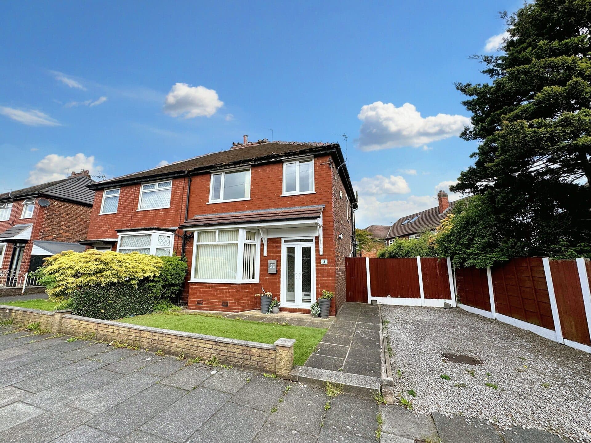 Oldfield Road, Prestwich, M25