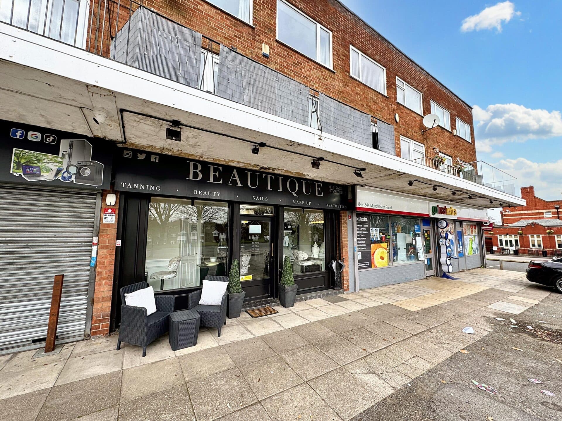 Manchester Road, Bury, BL9