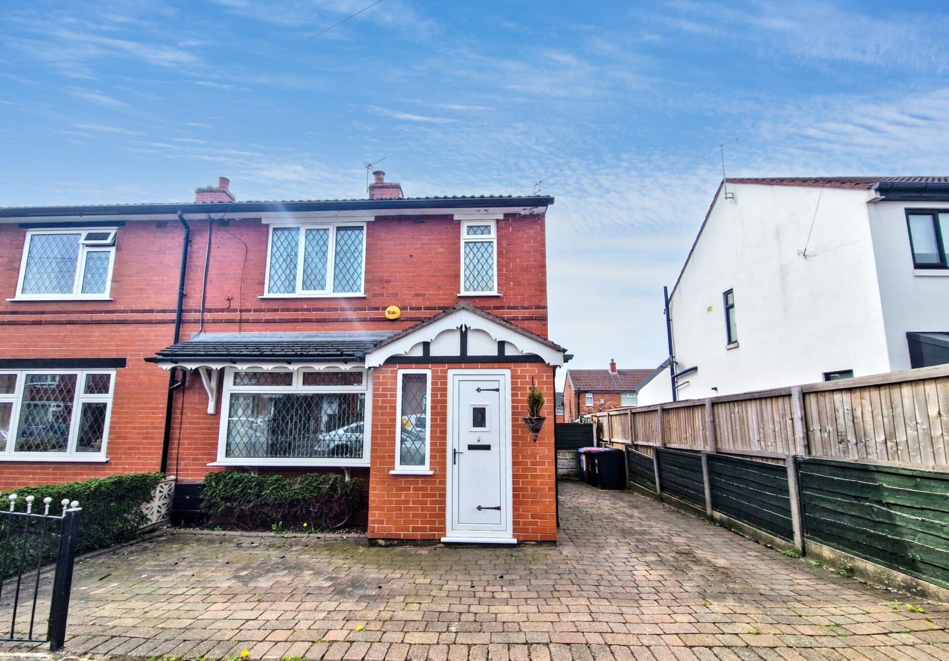 Bowker Street, Worsley, M28