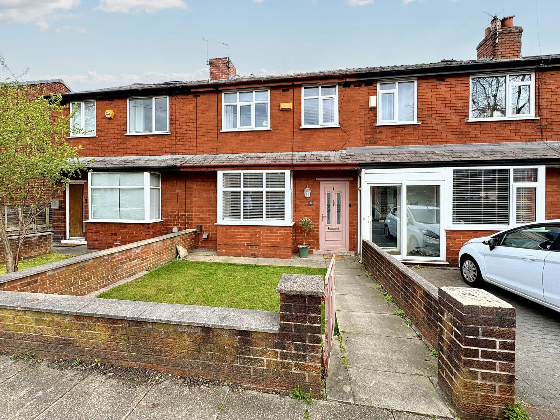 Dalton Avenue, Whitefield, M45