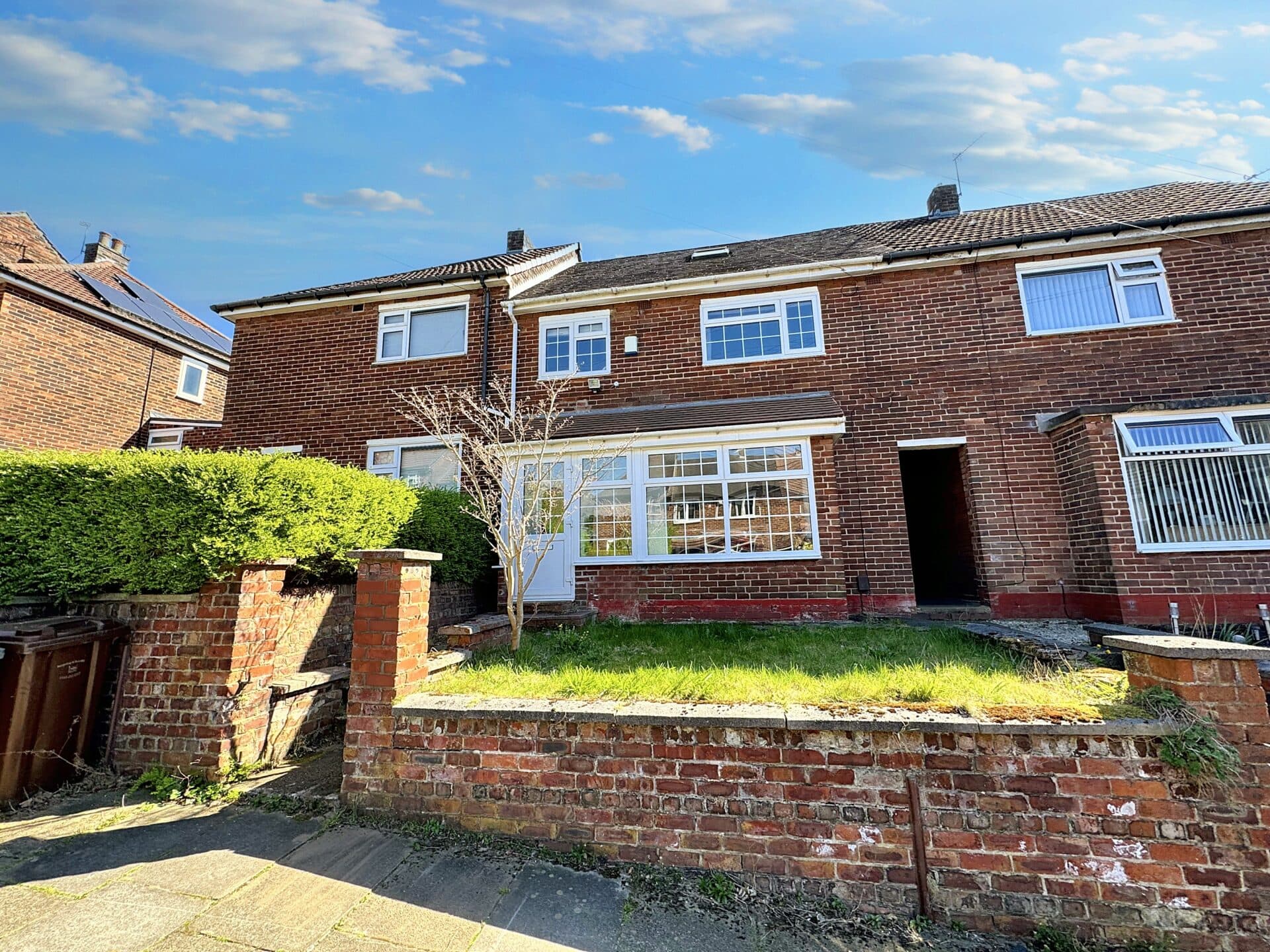 Pimlott Grove, Prestwich, M25