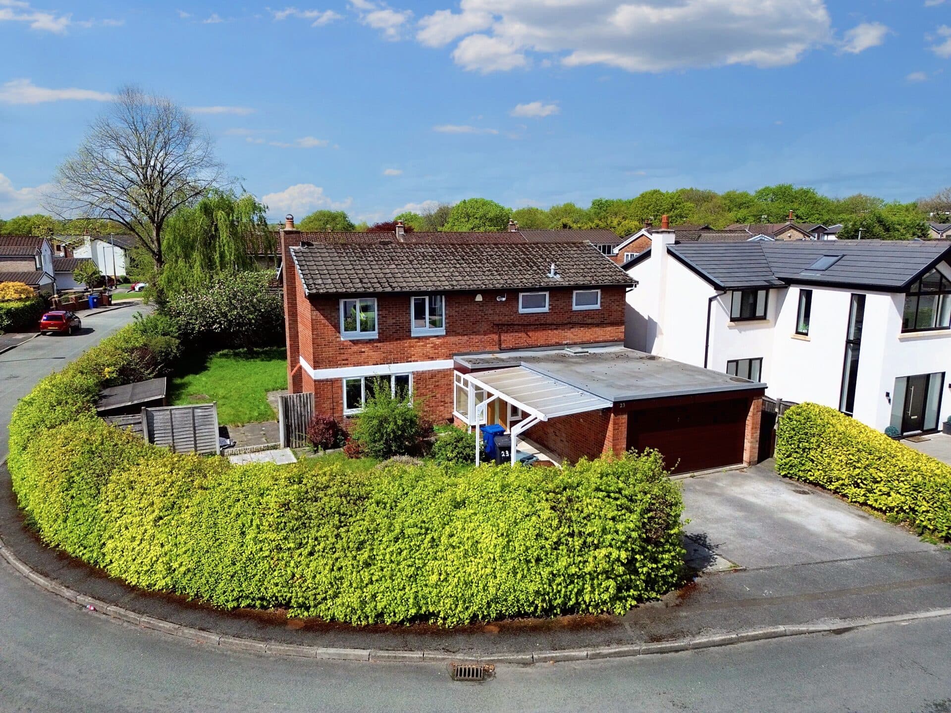 Marle Croft, Whitefield, M45
