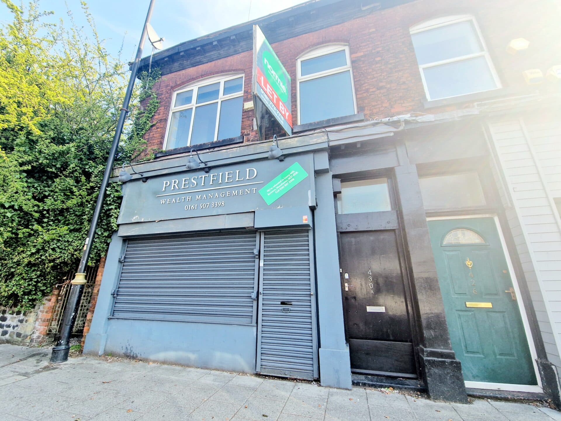 Bury New Road, Prestwich, M25
