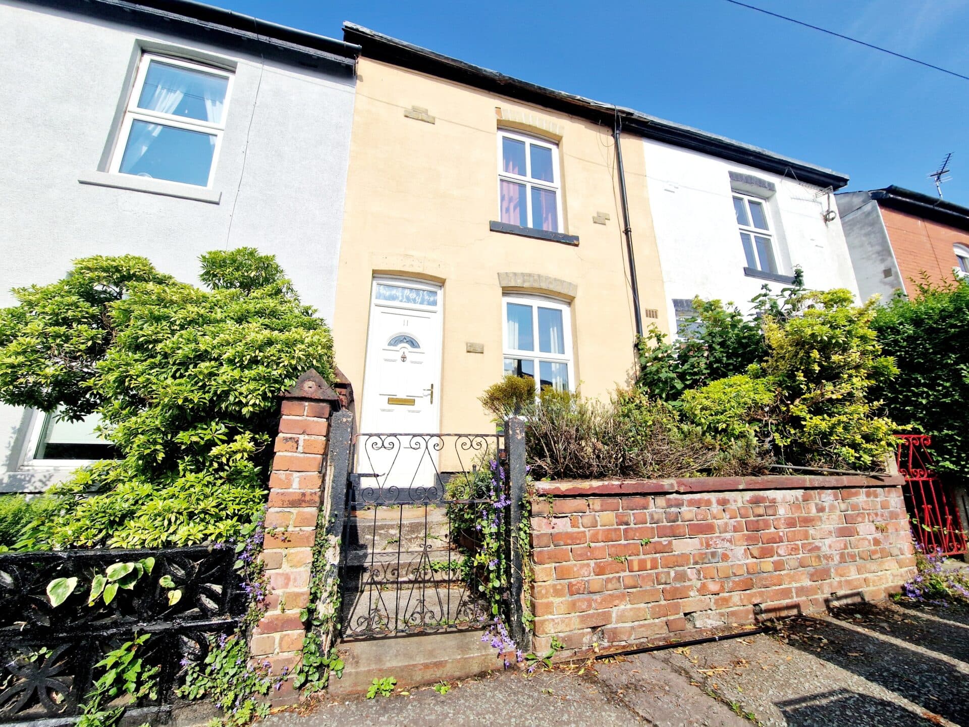 Bedford Street, Prestwich, M25