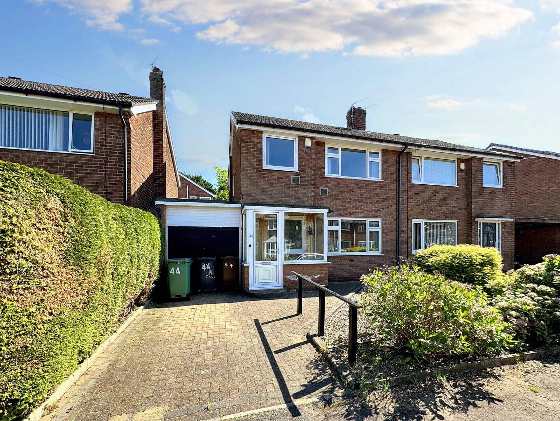 Peveril Close, Whitefield, M45