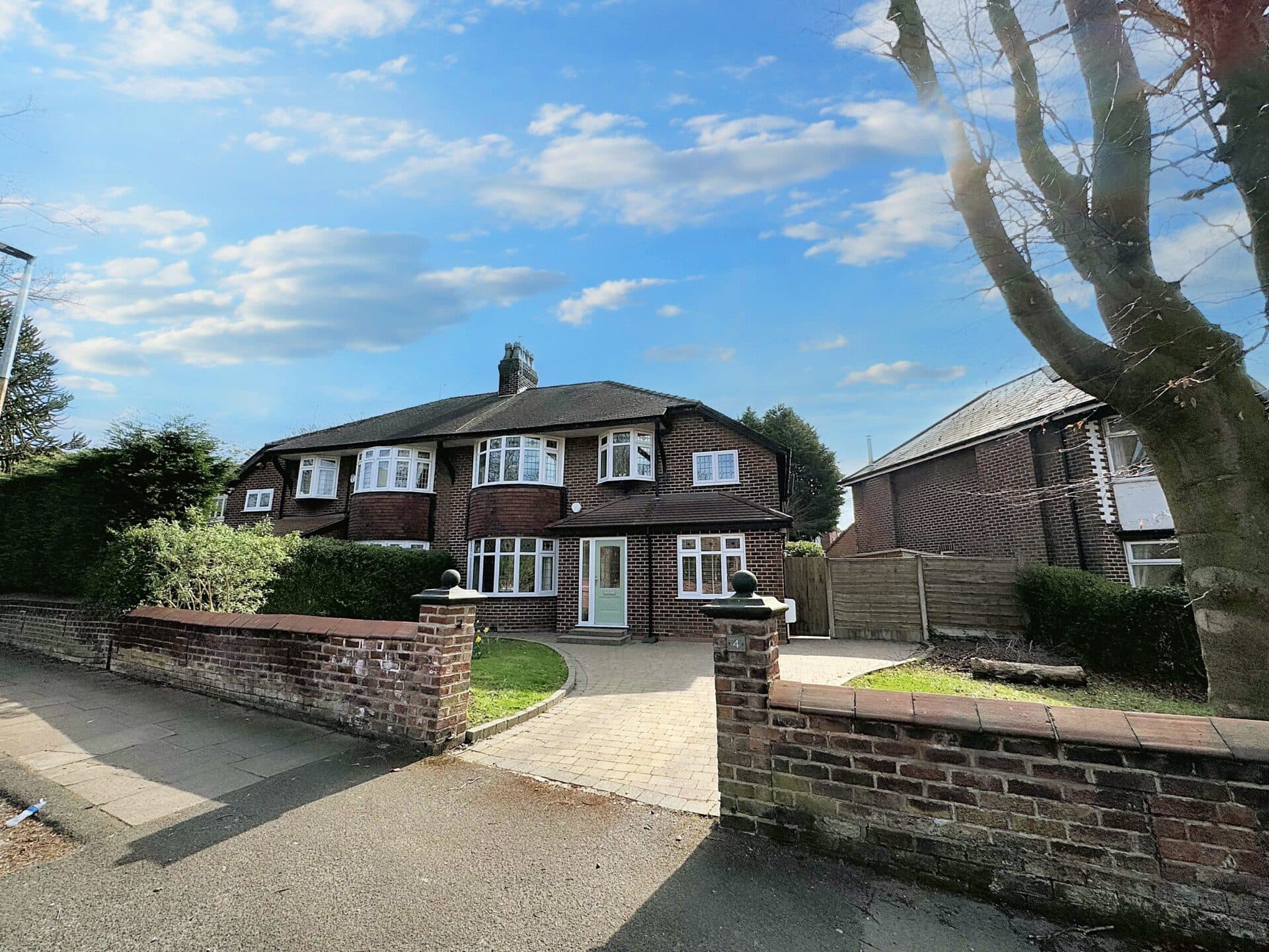 Danesway, Prestwich, M25