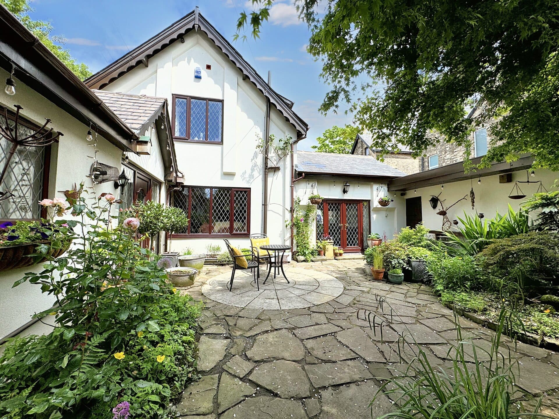 Kersal Road, Prestwich, M25