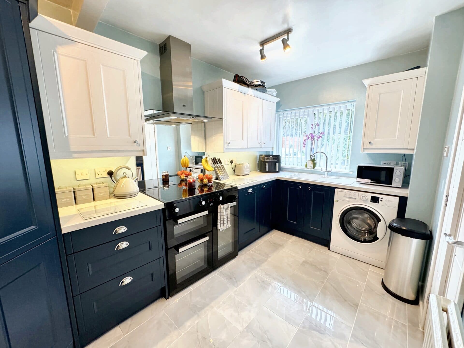 Kestrel Close, Whitefield, M45