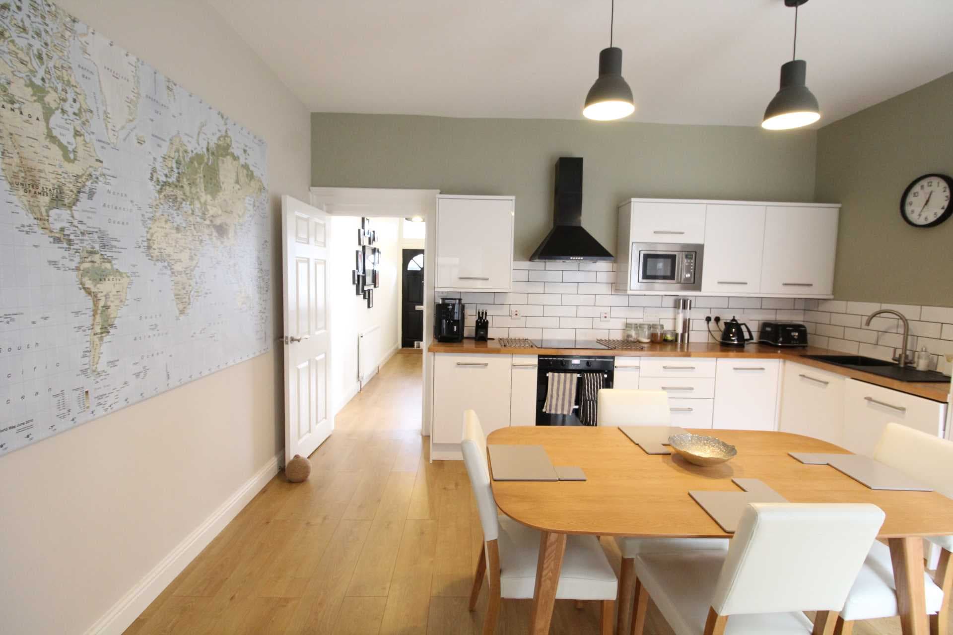 Mountfield, Prestwich, M25
