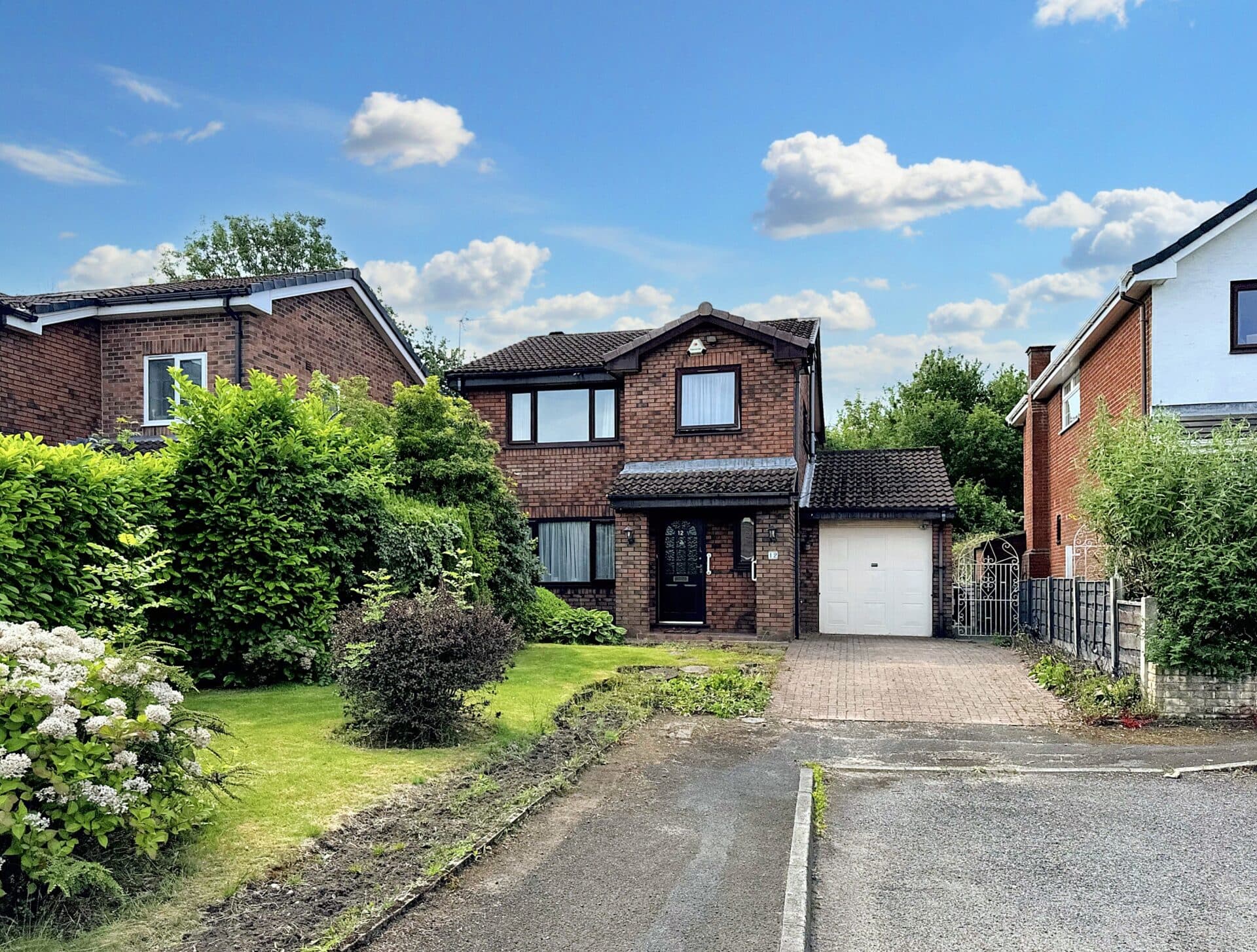 Higher Croft, Whitefield, M45