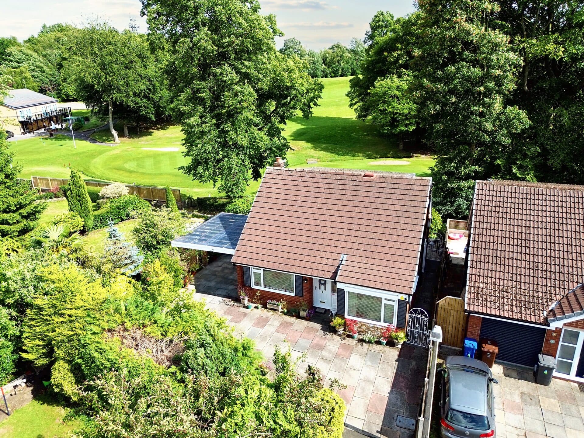 Rowany Close, Prestwich, M25
