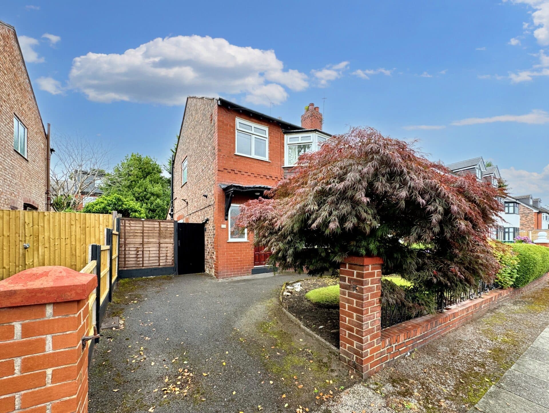 Bishops Road, Prestwich, M25