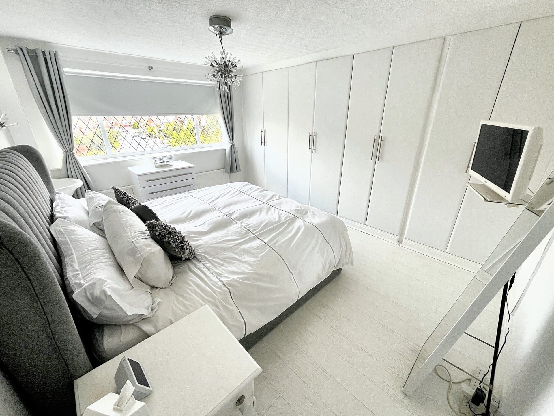 Rhodes Drive, Bury, BL9