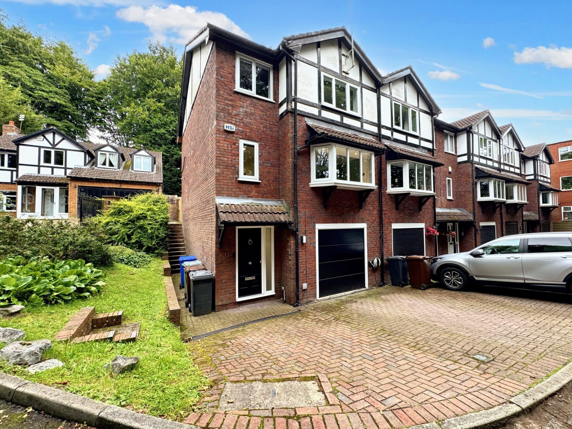 Lowther Close, Prestwich, M25