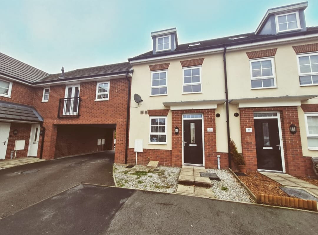 Rayleigh Close, Radcliffe, M26