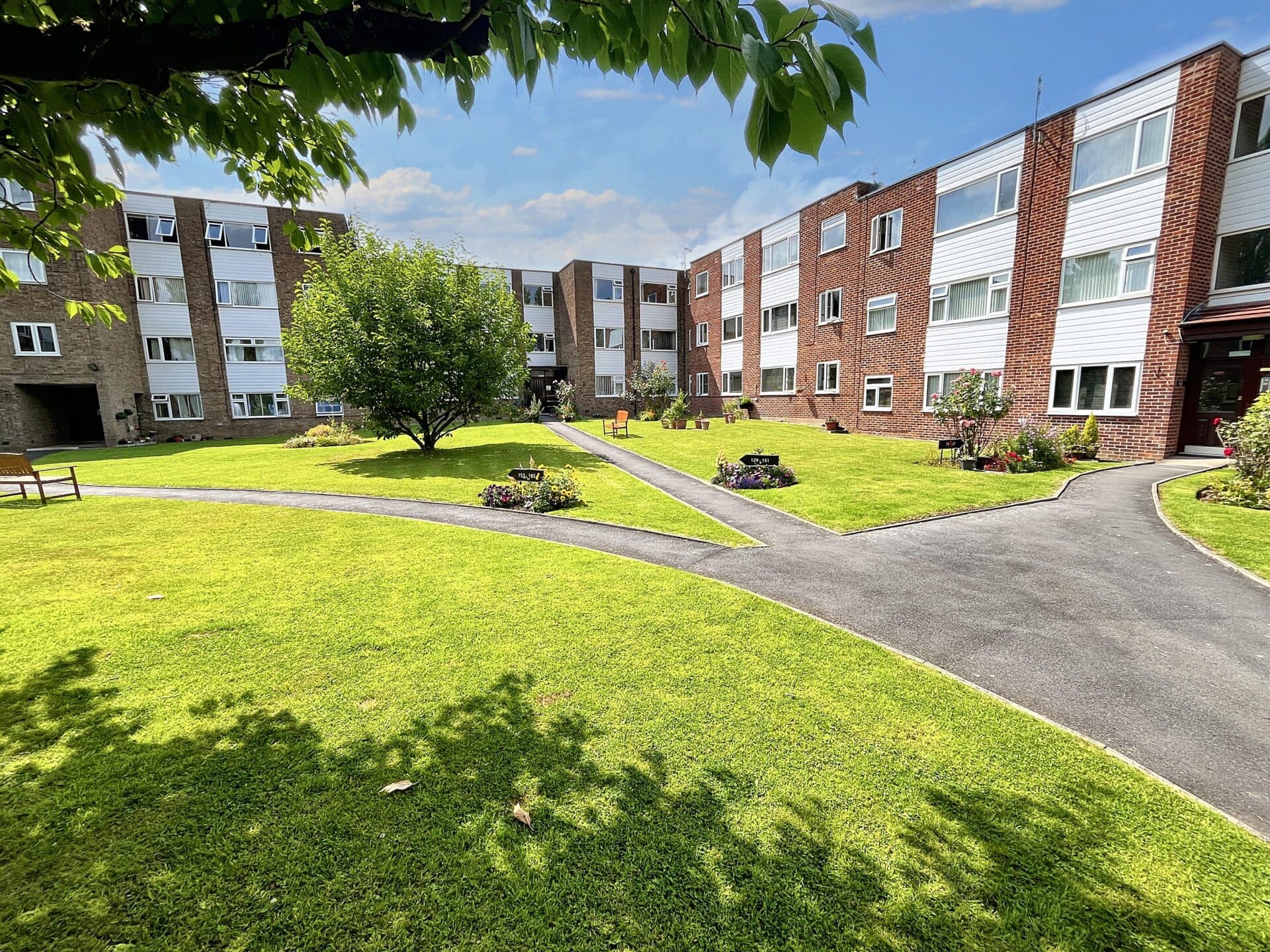 Pole Lane, Bury, BL9