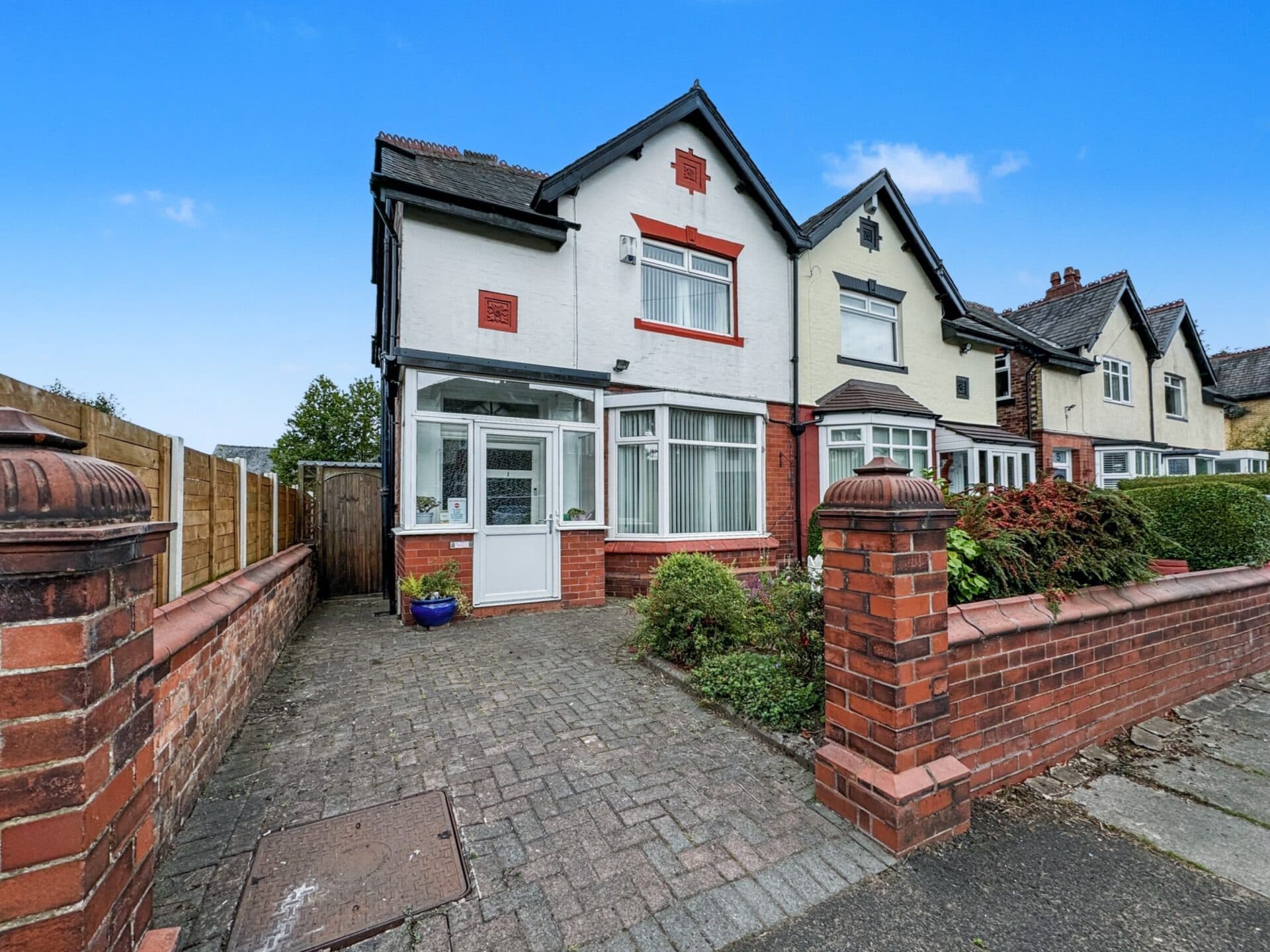 Birch Grove, Prestwich, M25