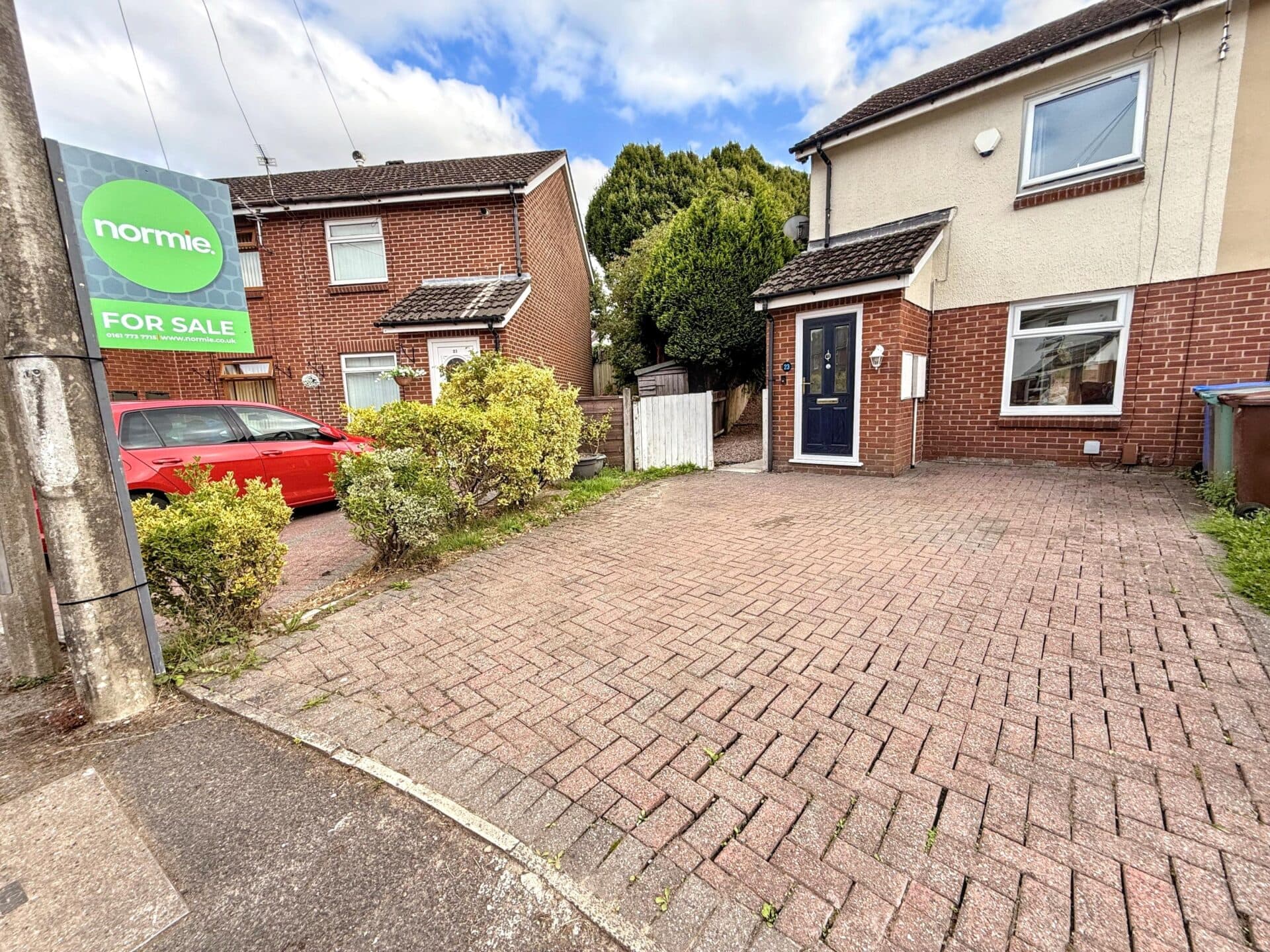 Holly Fold, Whitefield, M45