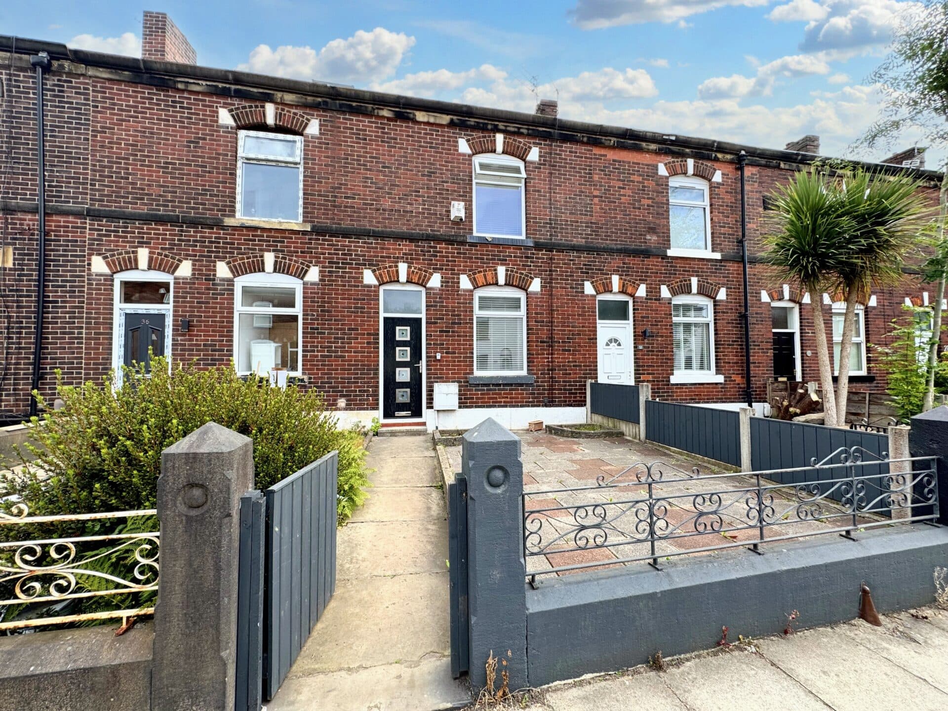 Lily Hill Street, Whitefield, M45