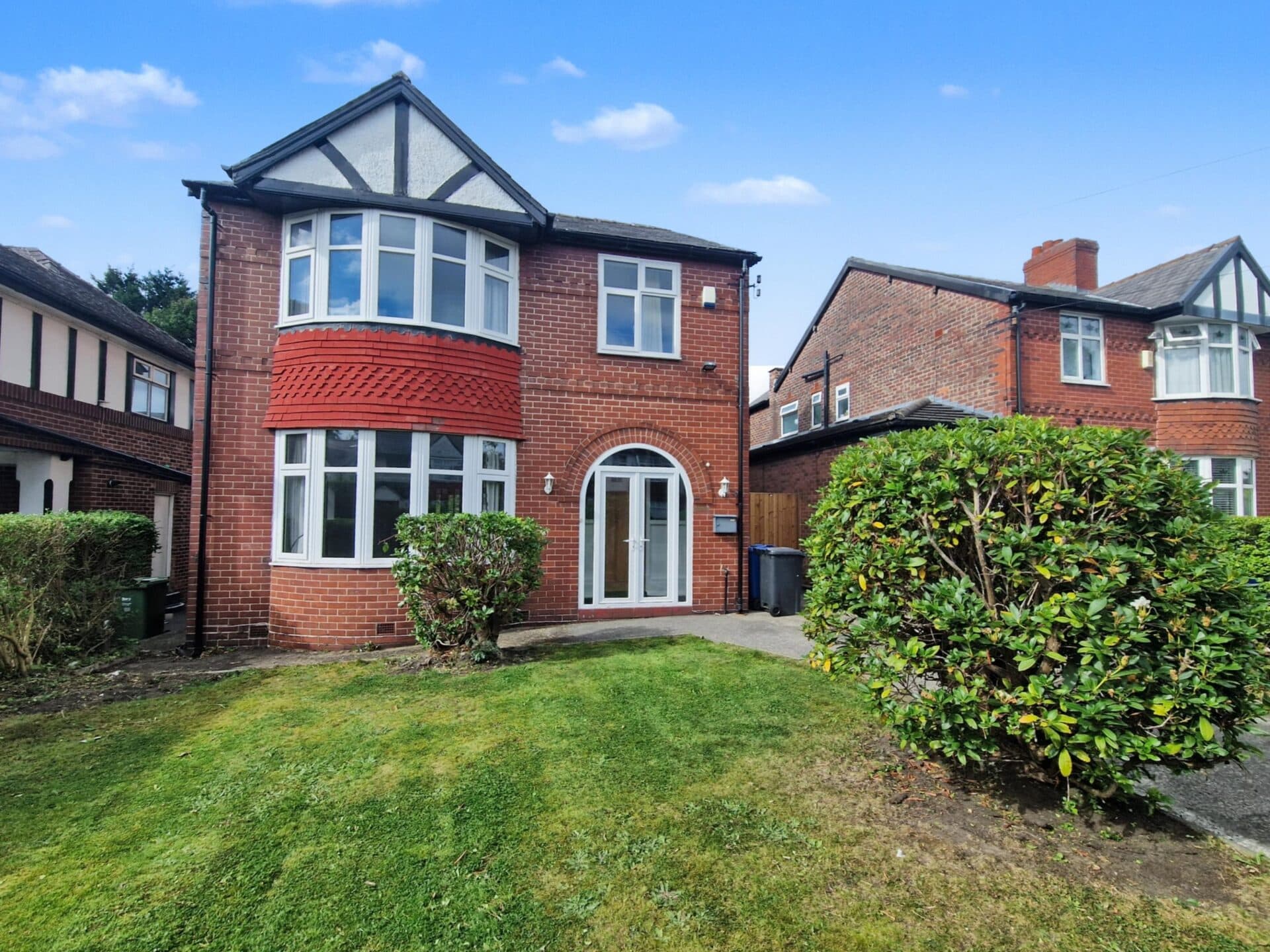 Park Road, Prestwich, M25