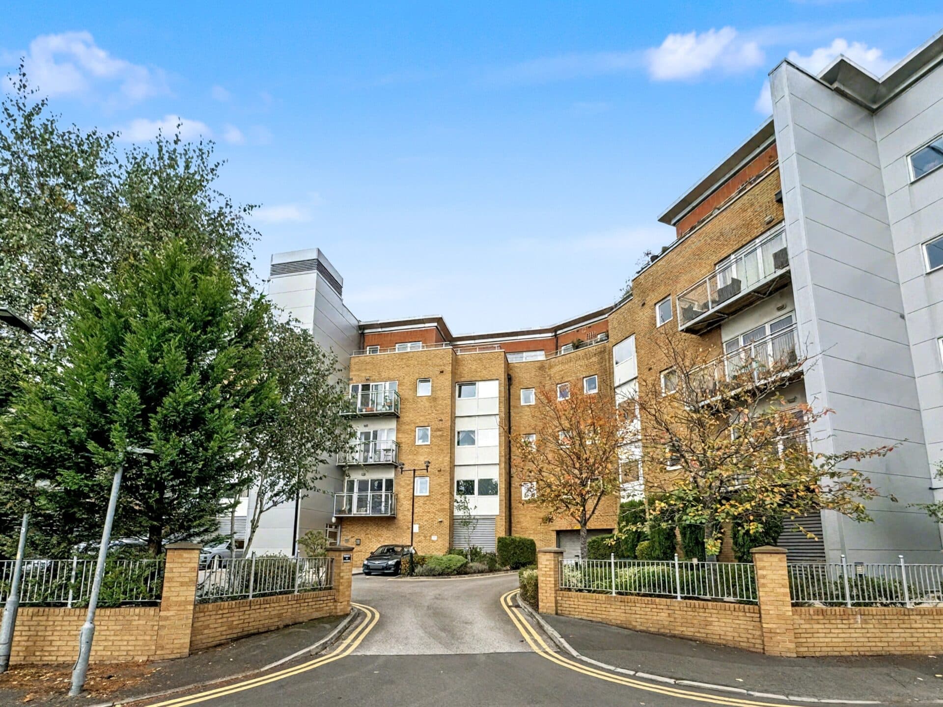 Bury Old Road, Whitefield, M45