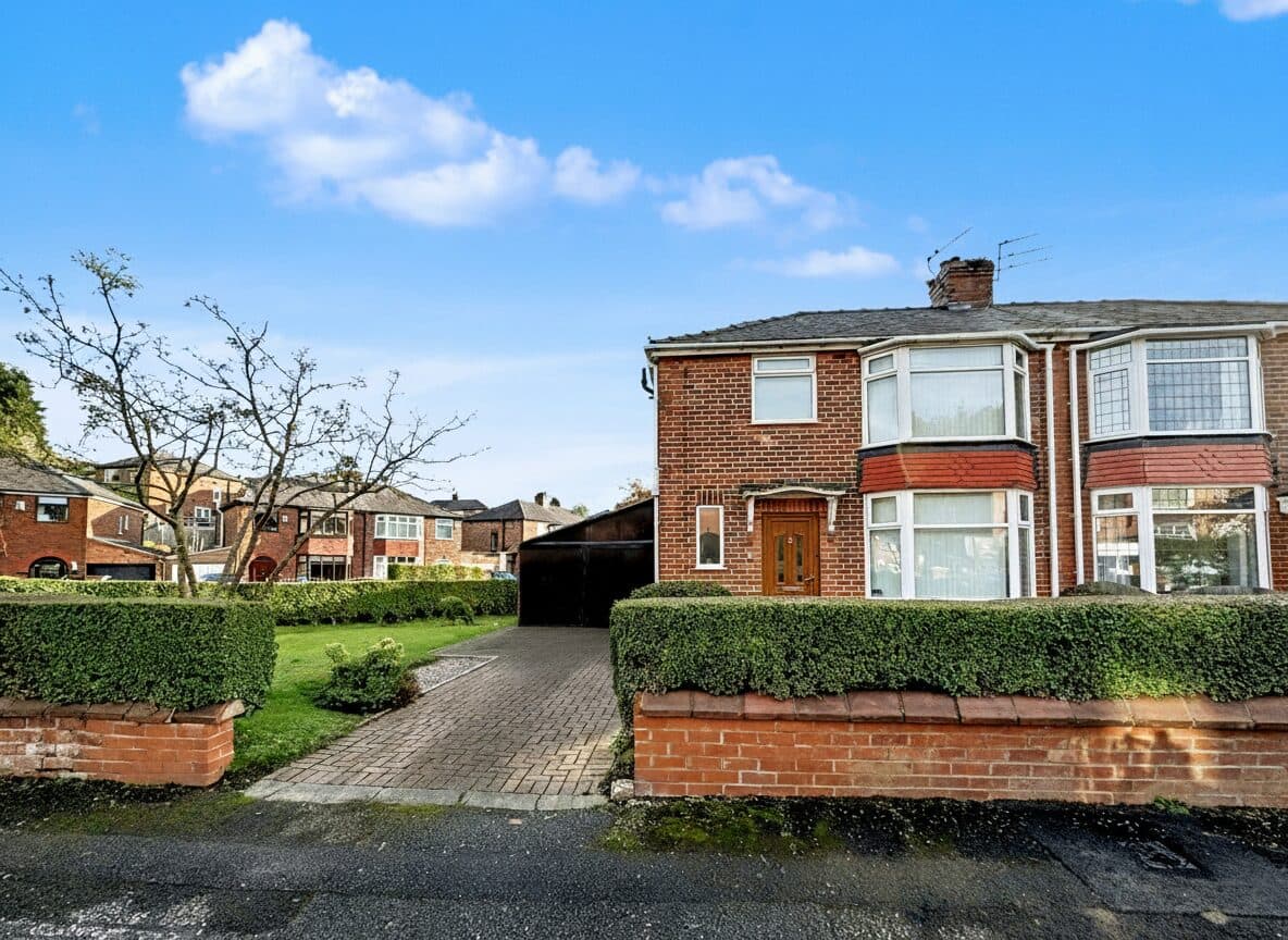 Ruskin Road, Prestwich, M25