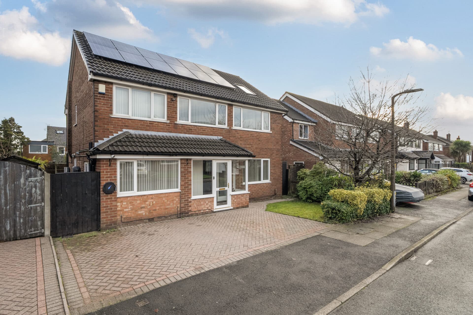 Sandown Road, Bury, BL9