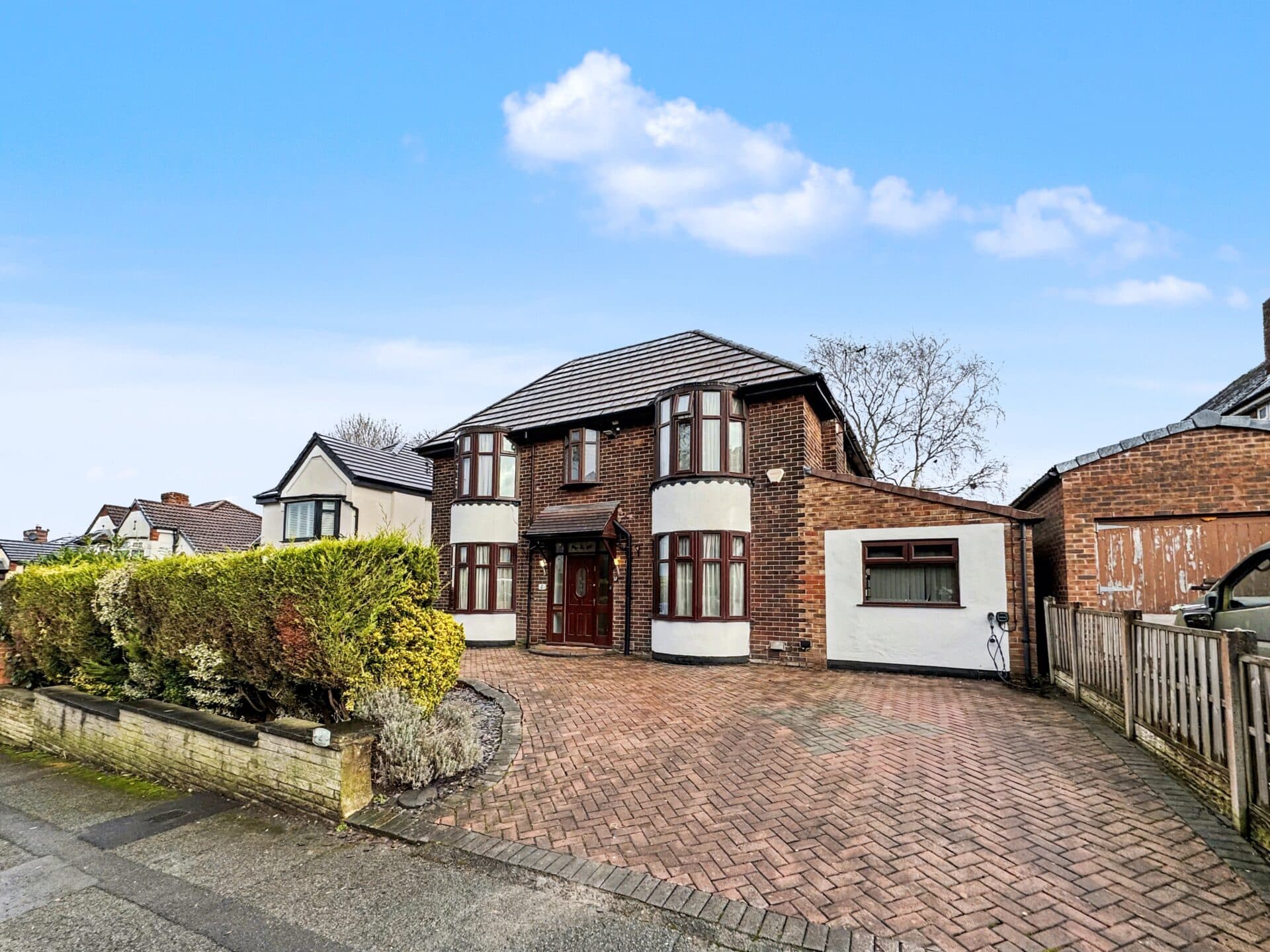Edenfield Road, Prestwich, M25