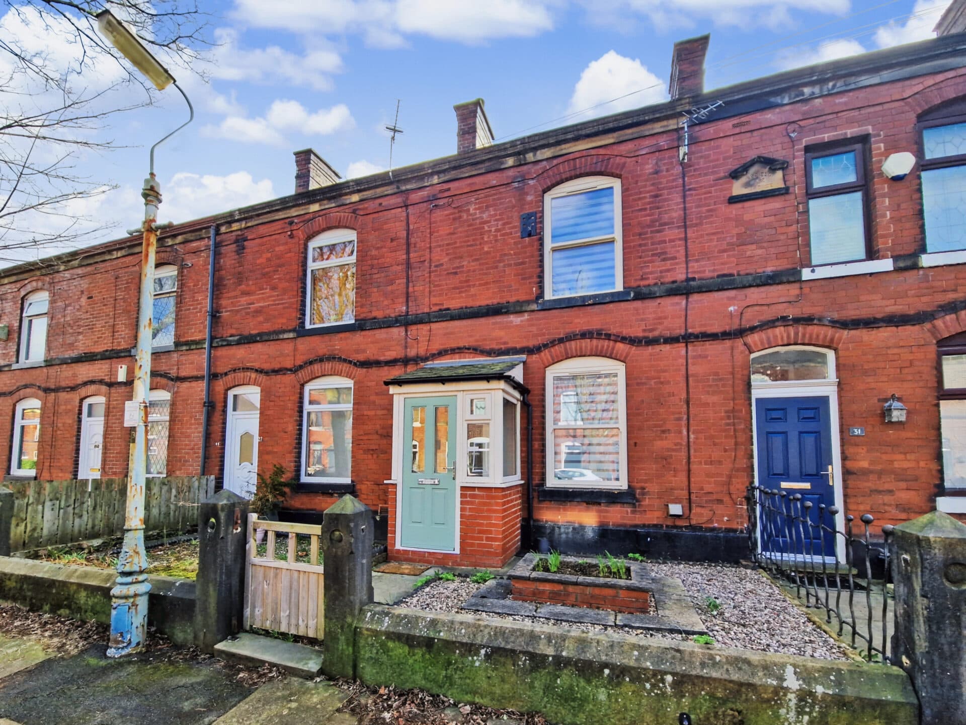 Nipper Lane, Whitefield, M45