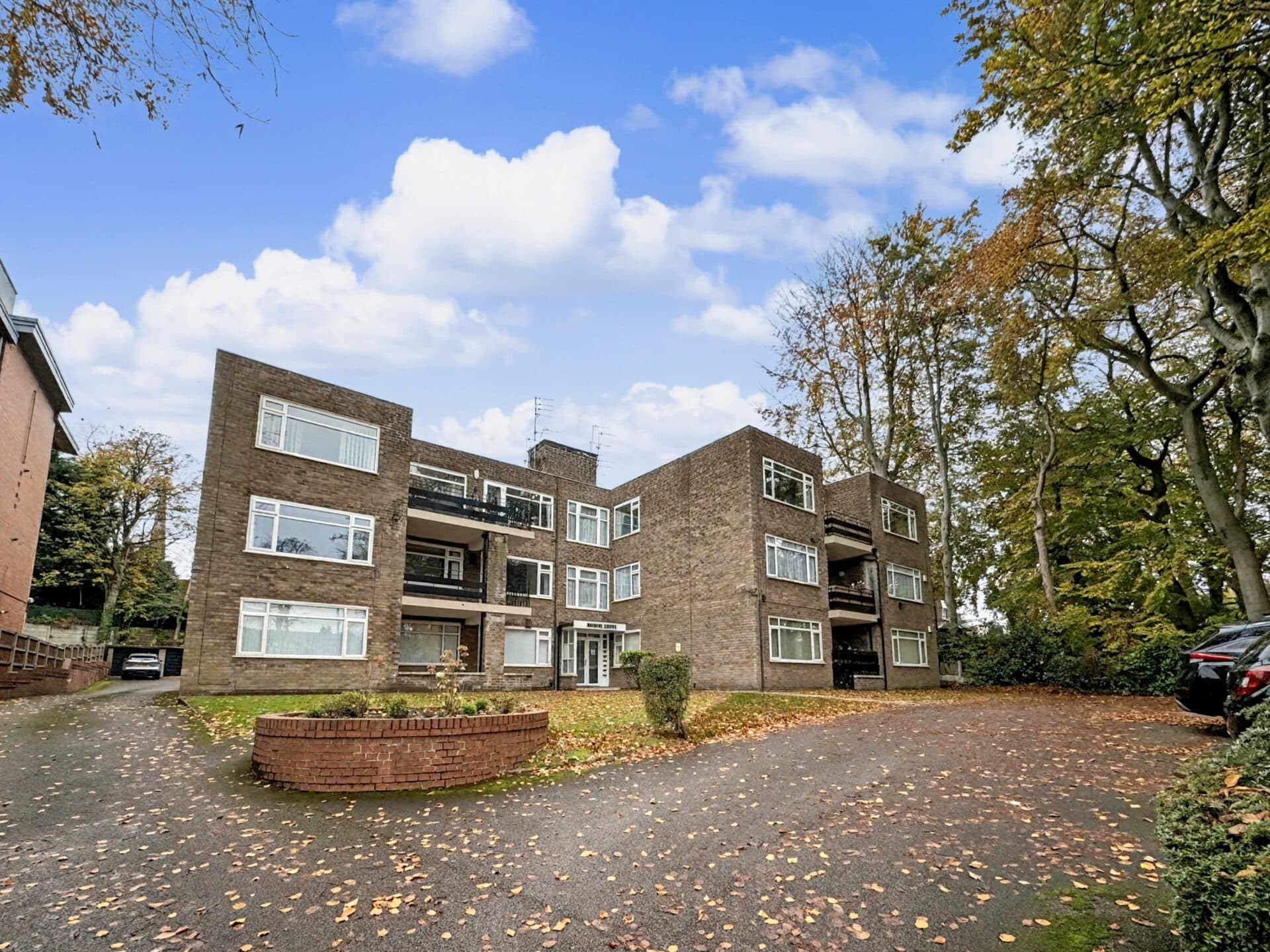 Bristol Court, Bury Old Road, M7