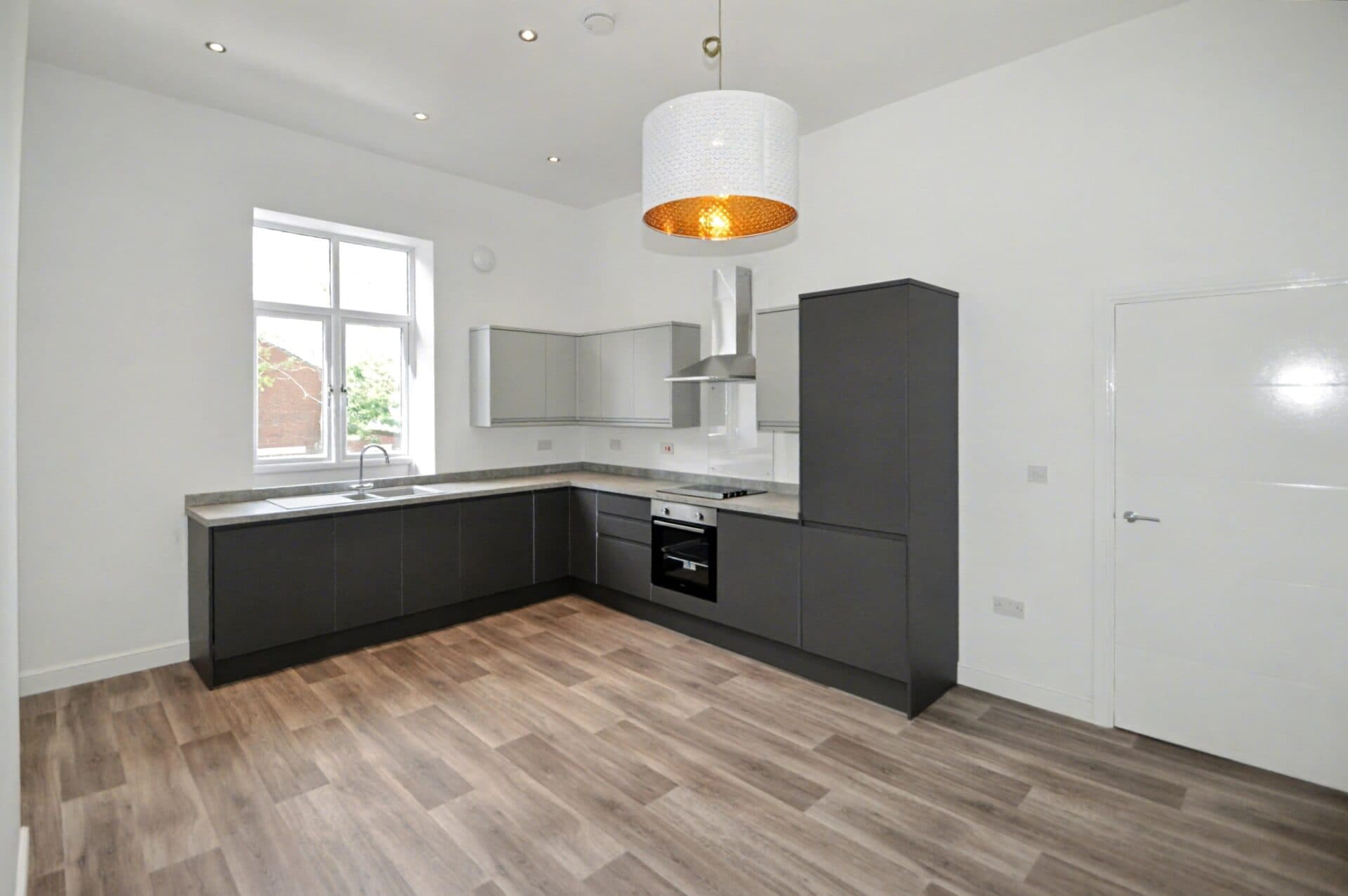 Bury New Road, Whitefield, M45