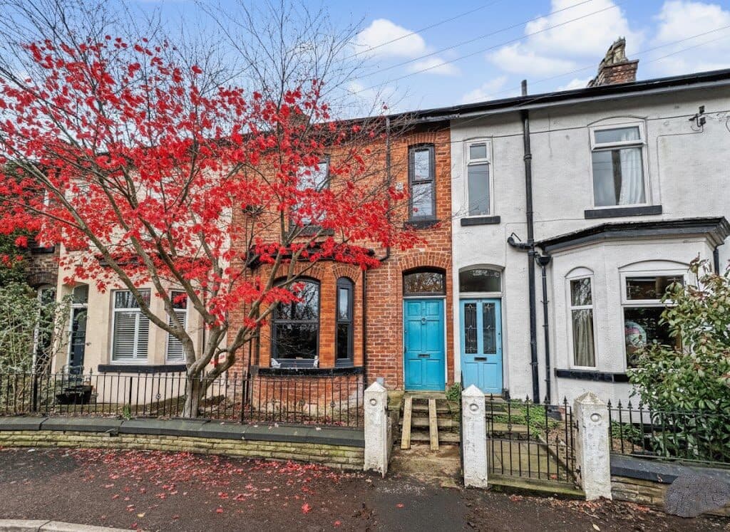 Newtown Street, Prestwich, M25