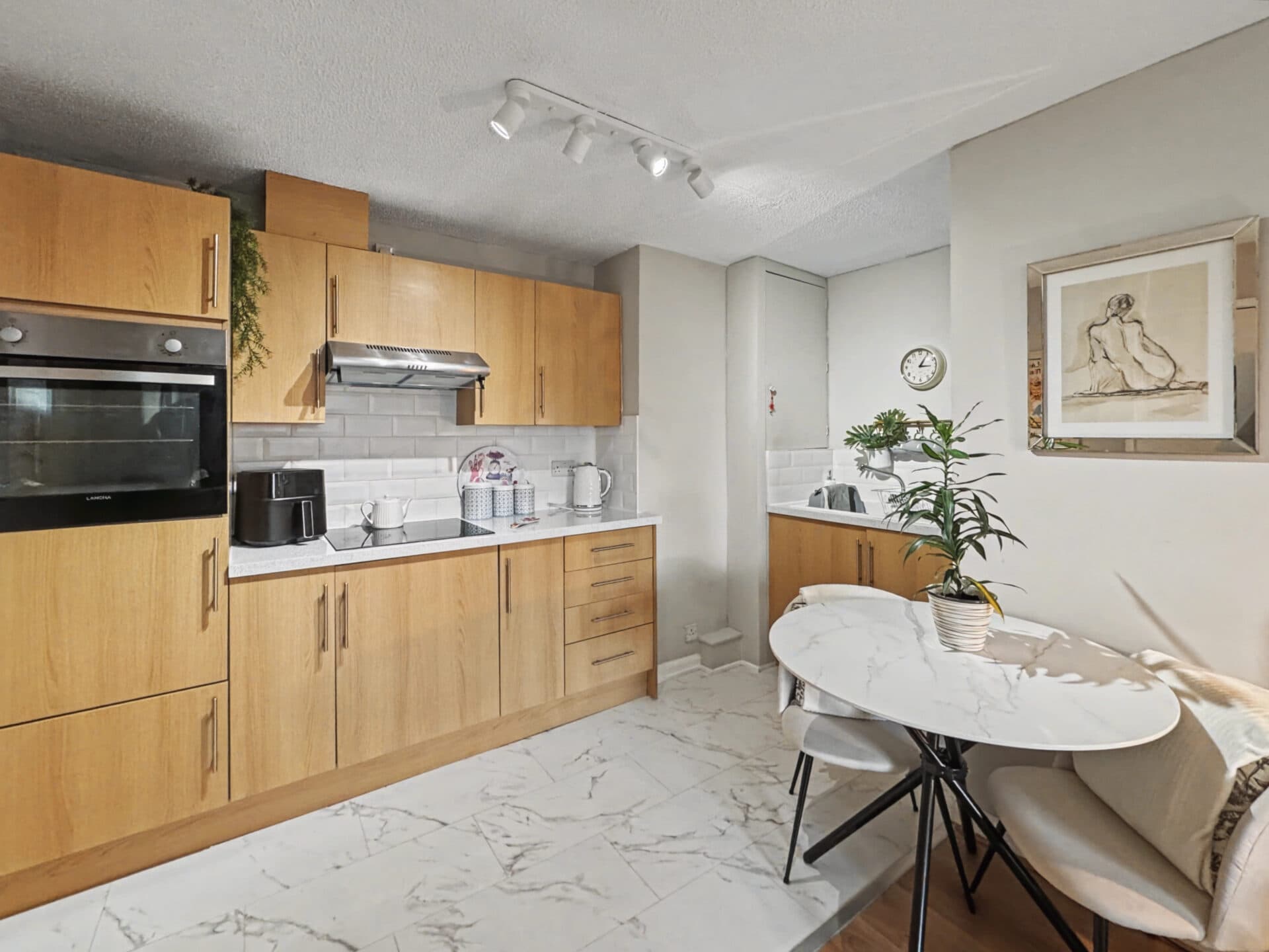 Redcot Court, Whitefield, M45