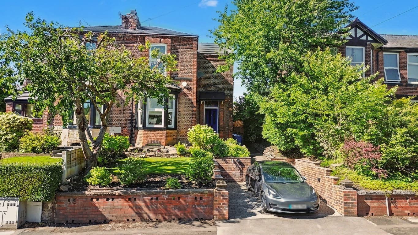 Clifton Road, Prestwich, M25