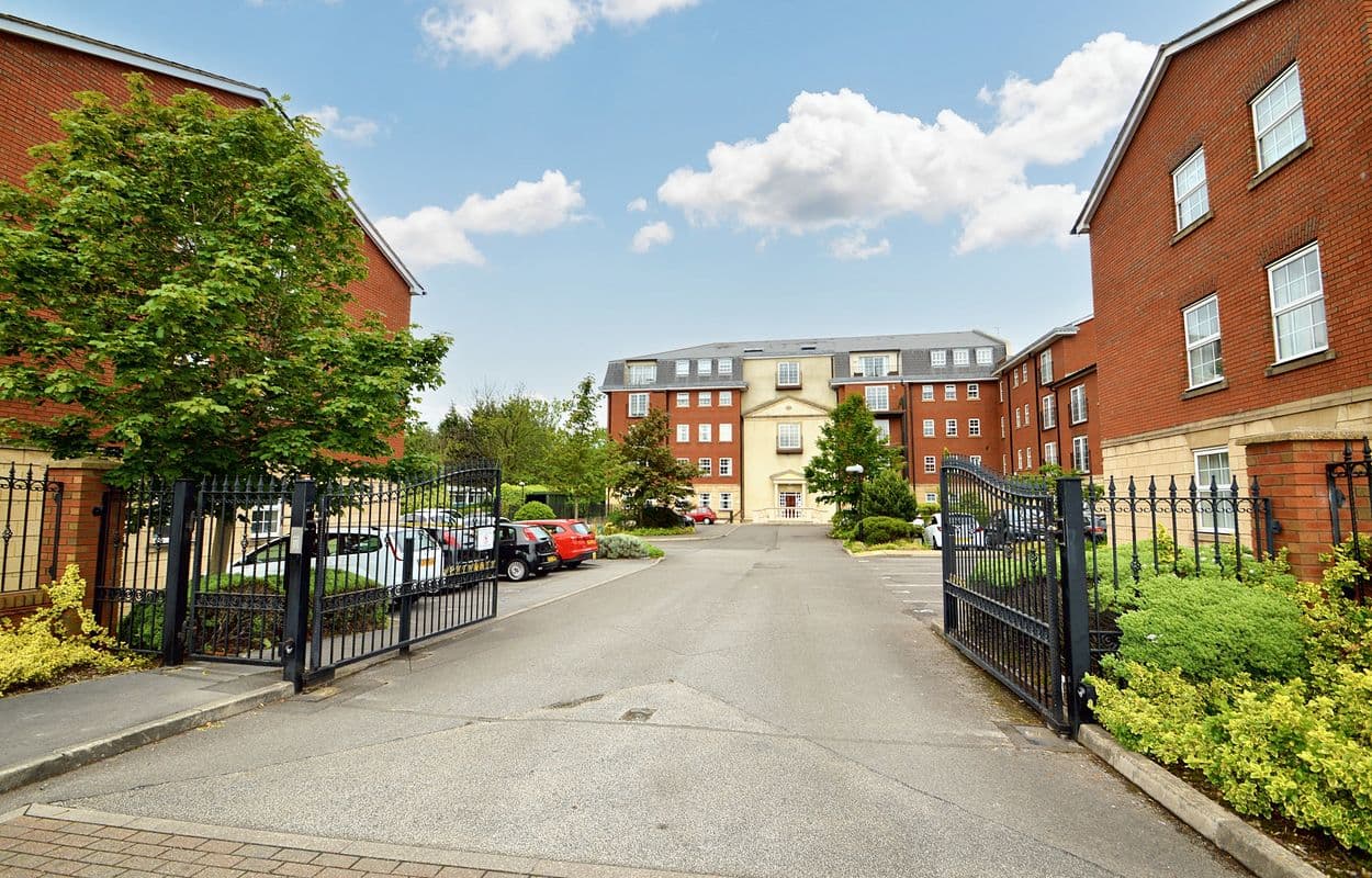 Wentworth Court, Higher Lane, Whitefield, M45