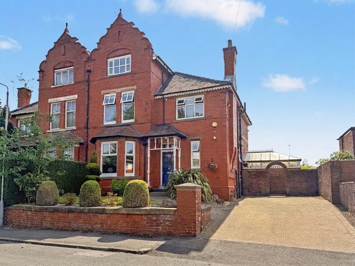 Glebelands Road, Prestwich, M25